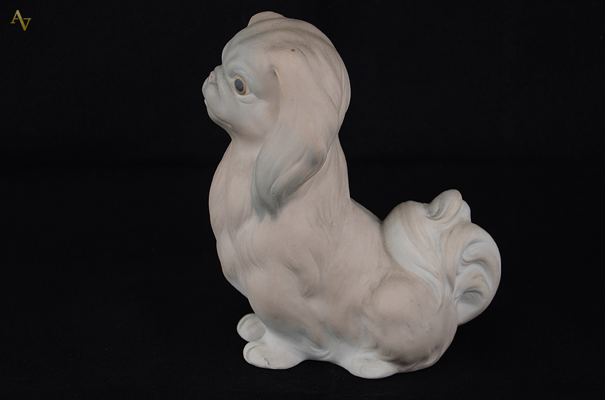 Escultura de porcelana LLADRO representando cachorro. Altura 16 cm. - foto 2 de 2