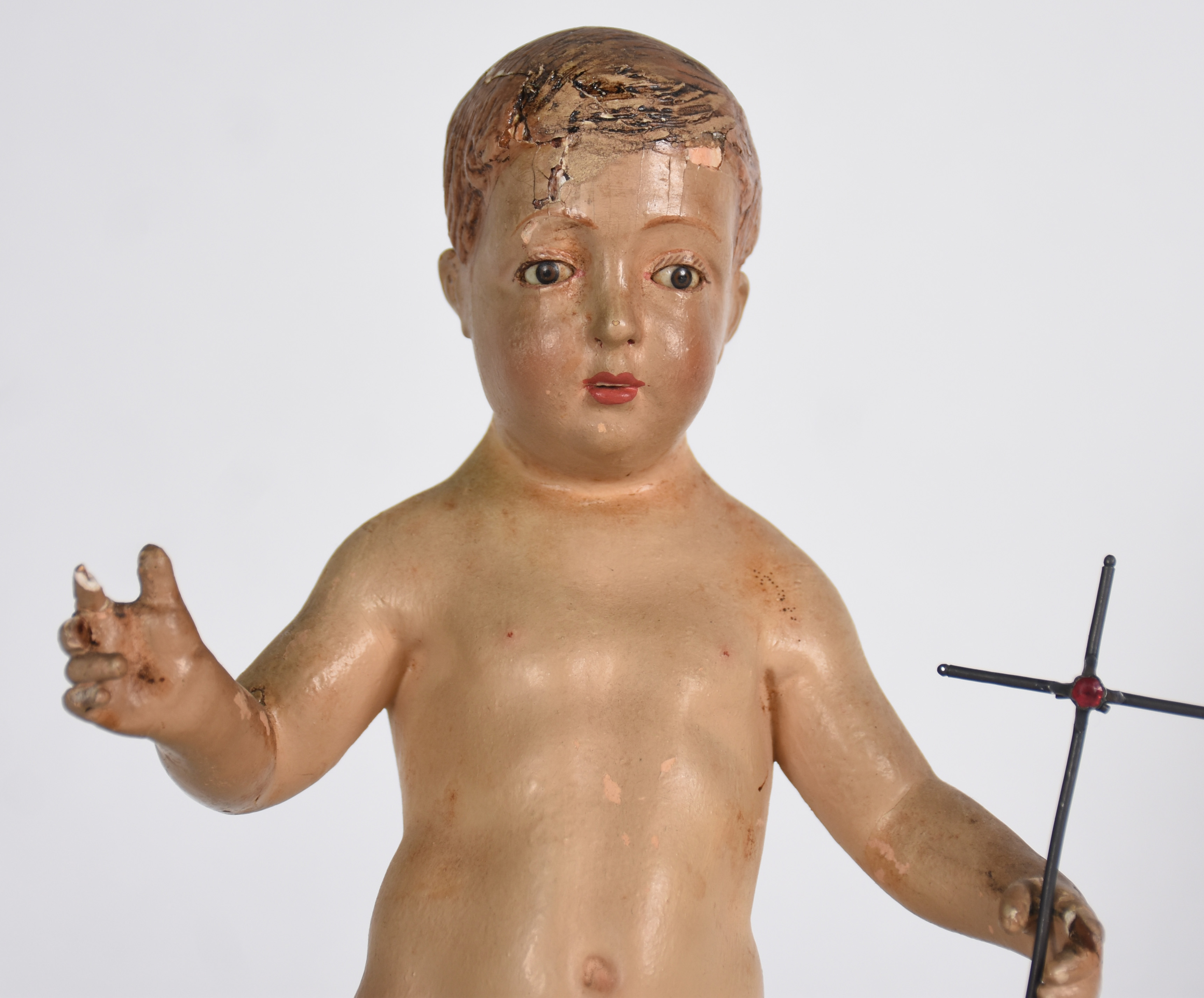 Menino Deus - Antiga imagem de madeira , olhos de vidro ( partes... - foto 3 de 7