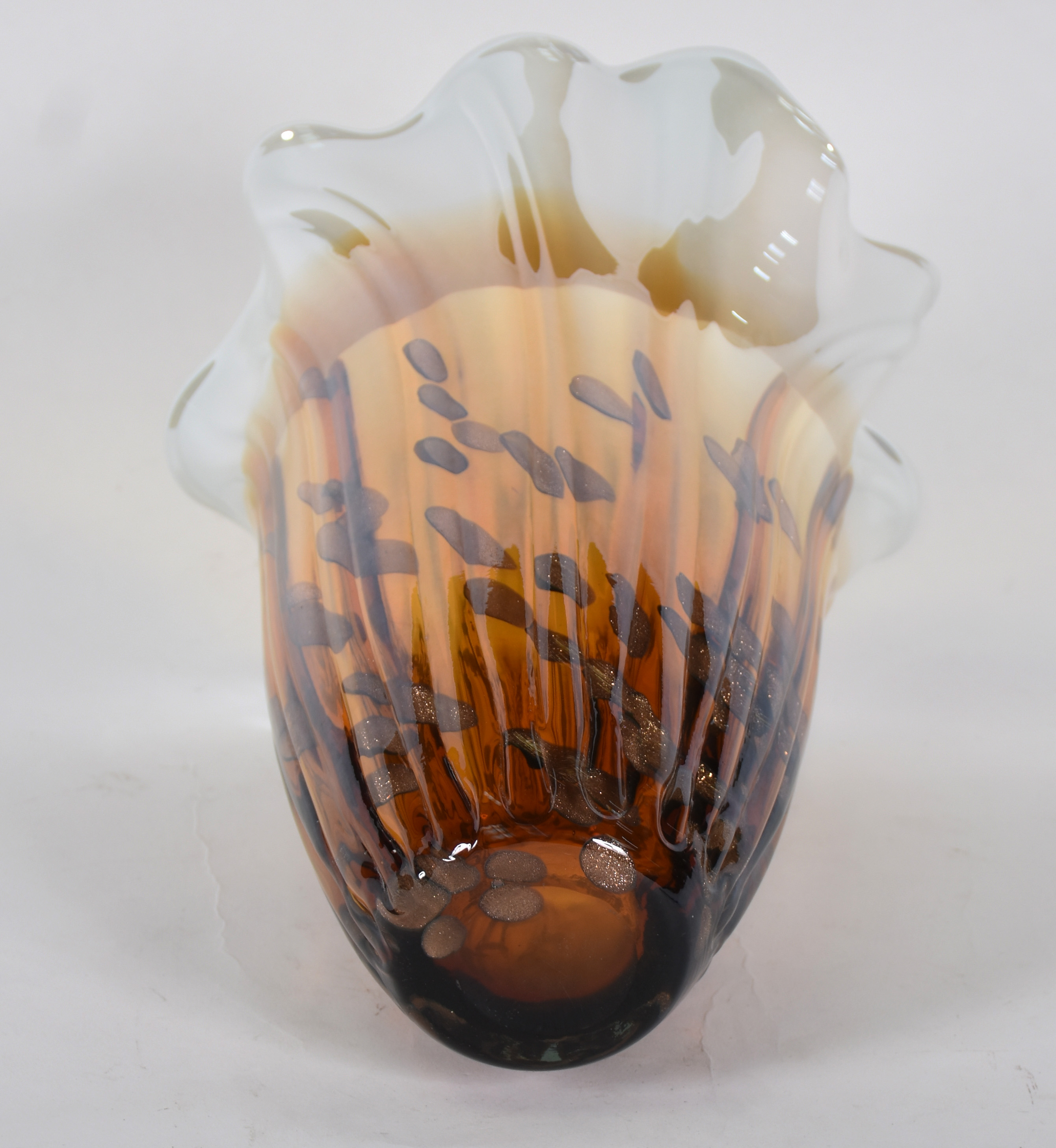 Vaso de Murano âmbar e branco . - foto 4 de 4