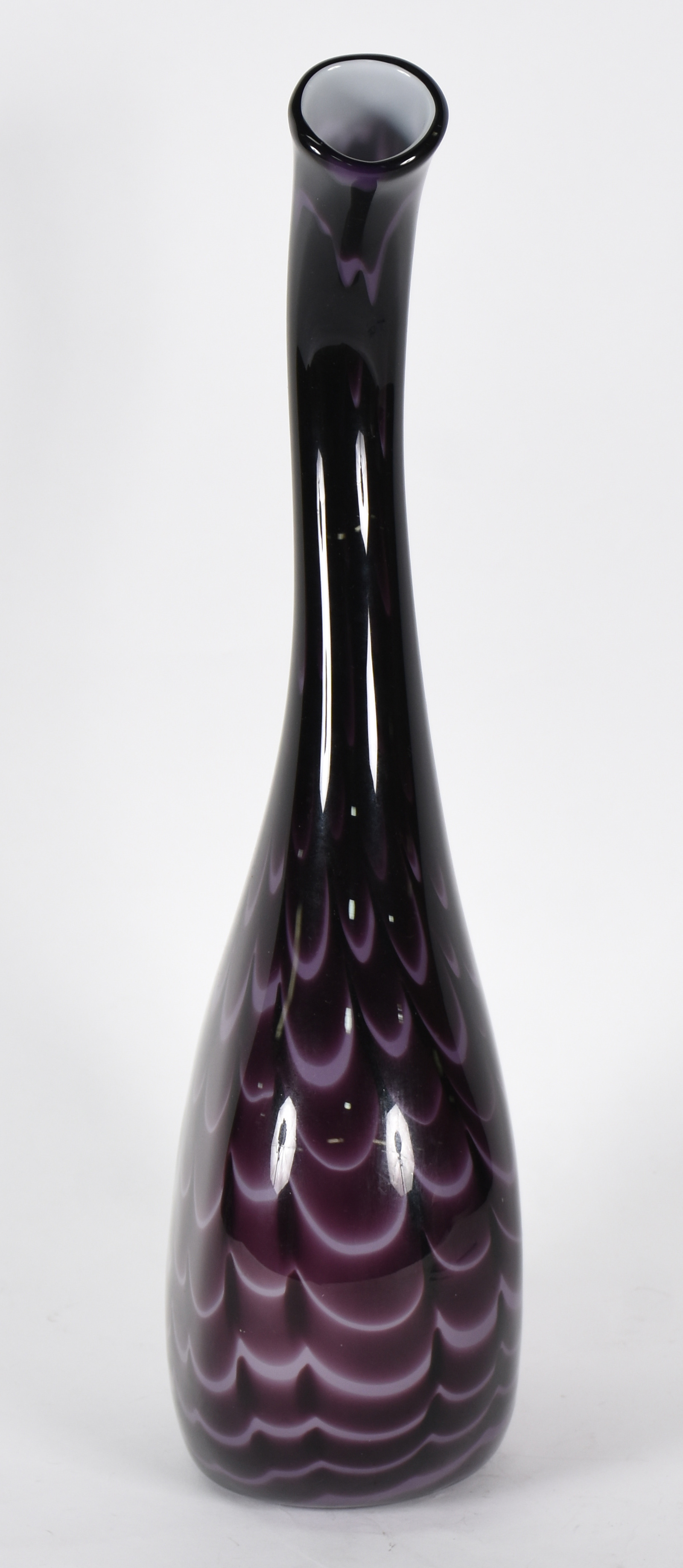 Vaso de Murano com ponta , preto e roxo - foto 2 de 4