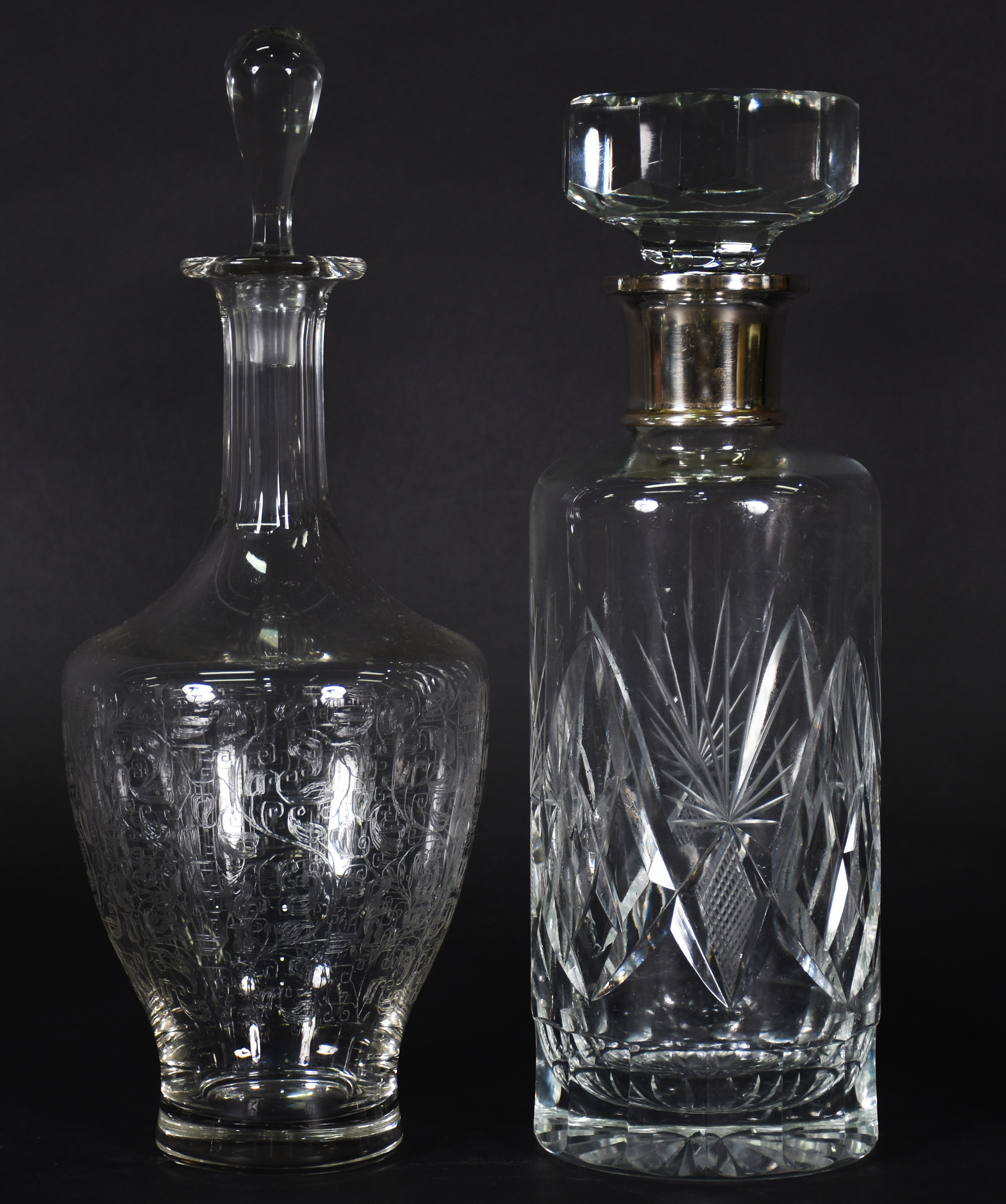 Três garrafas de cristal diversas , 3 copos longos e 3 cálices... - foto 4 de 9