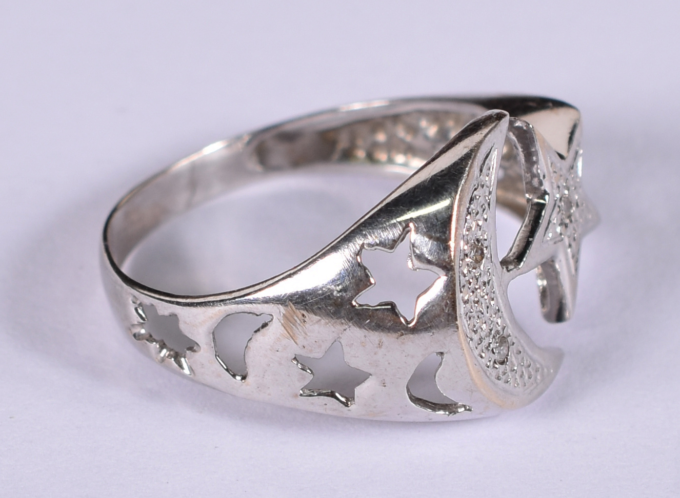 Anel de ouro 18 k branco com lua e estrela . Aro 19 ( Por questão de... - foto 2 de 4