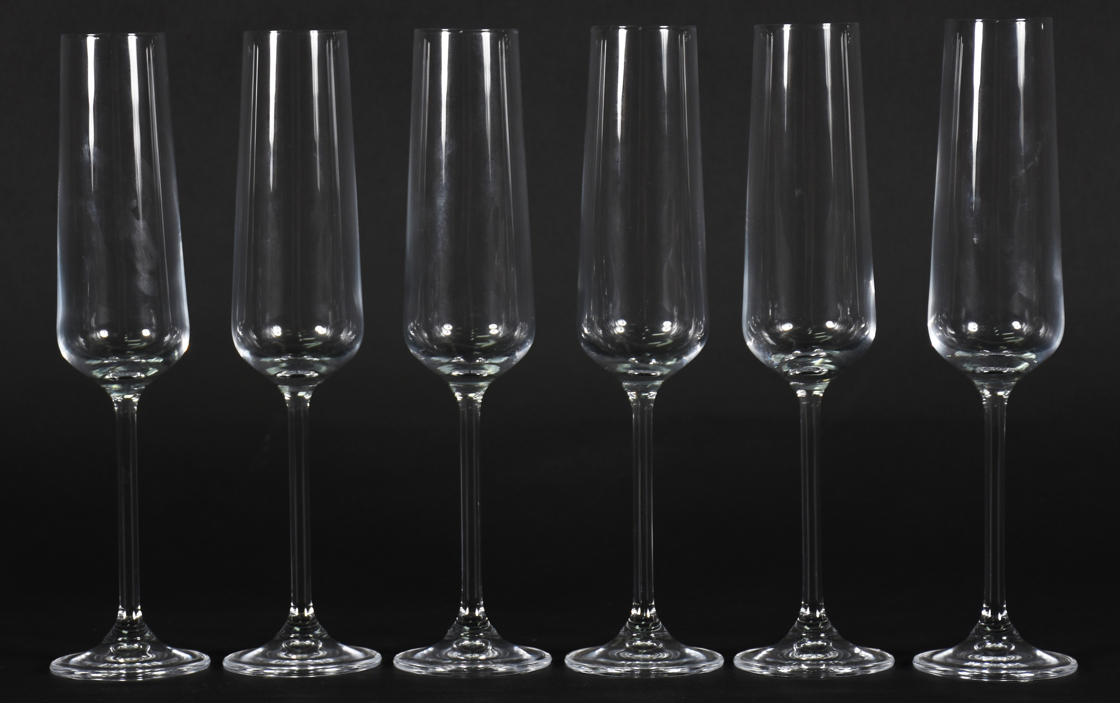 Seis flutes de cristal da Bohemia 200 ml - foto 1 de 3