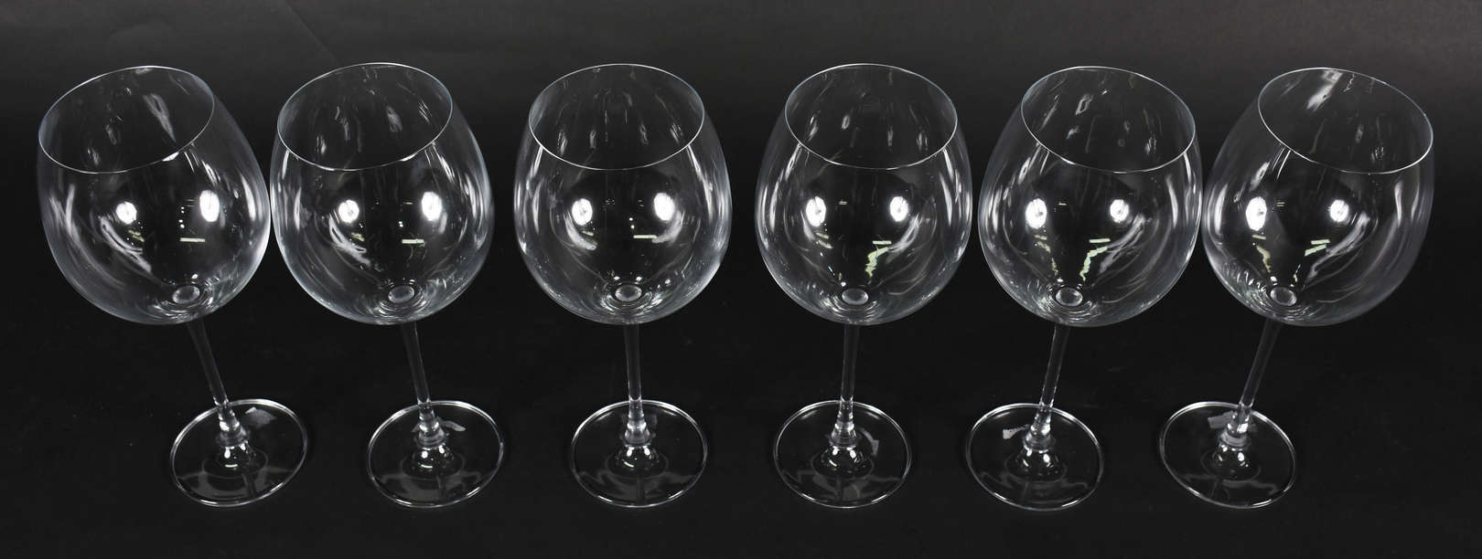 Seis taças de cristal da Bohemia para vinho 850 ml - foto 2 de 3
