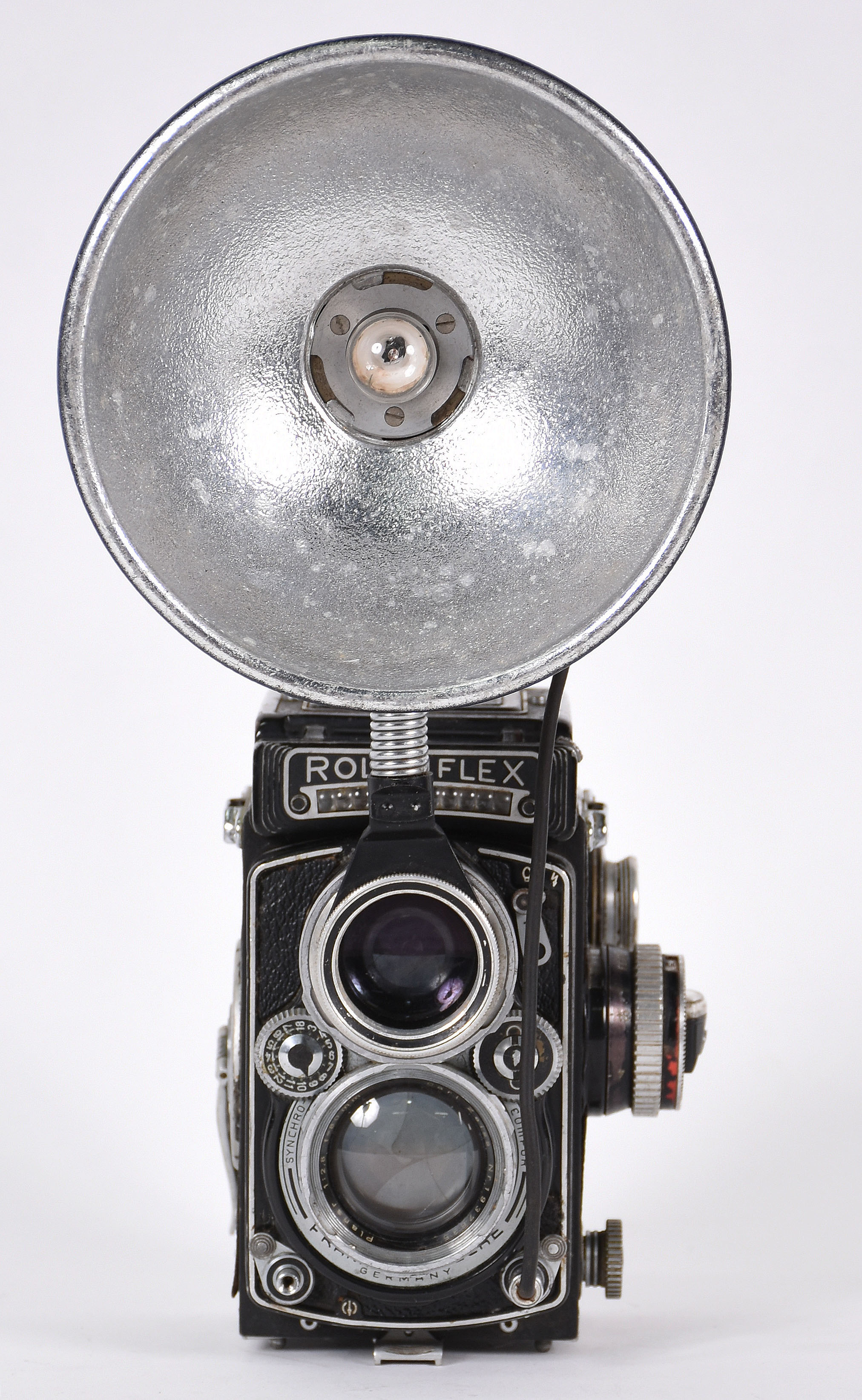 ROLLEIFLEX 2.8 E Com Rolleiflash- Câmera clássica Alemâ fabricada em... - foto 1 de 5