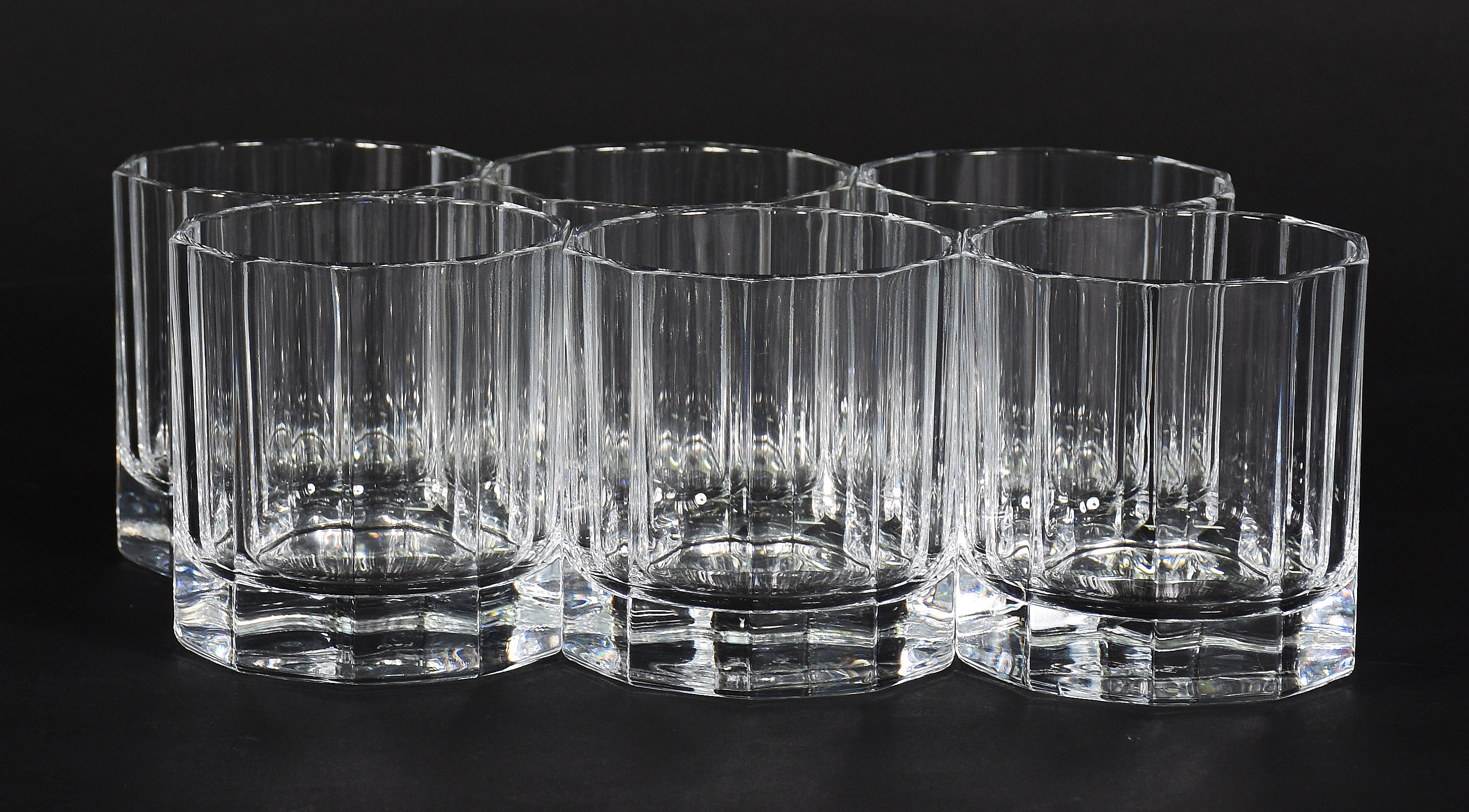 Seis copos de cristal para whisky. - foto 2 de 4