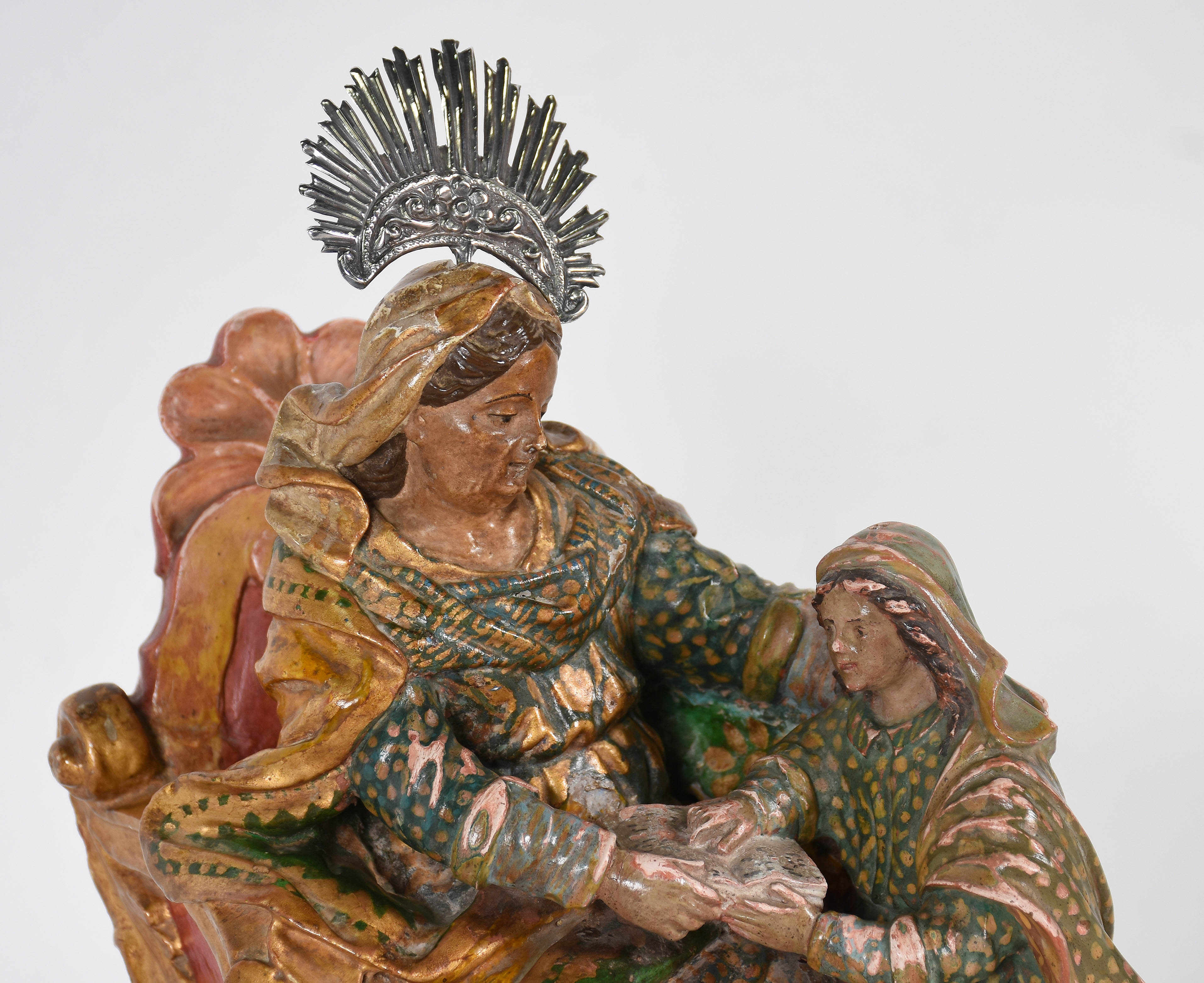 Imagem de Santana mestra em terracota policromada e resplendor de... - foto 2 de 4