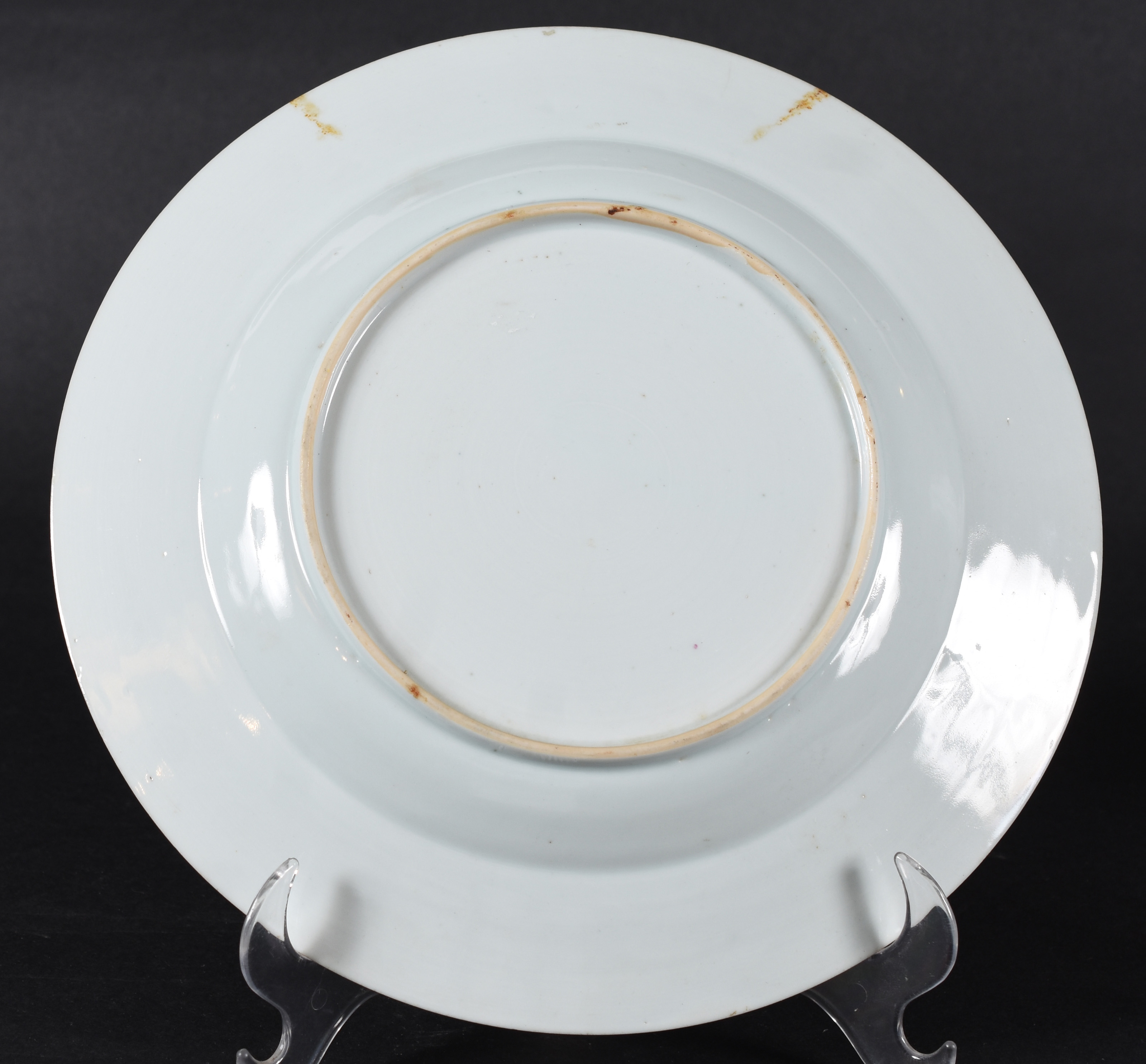 “Cia. das Índias” – Prato – Porcelana chinesa com esmaltes “família... - foto 2 de 2