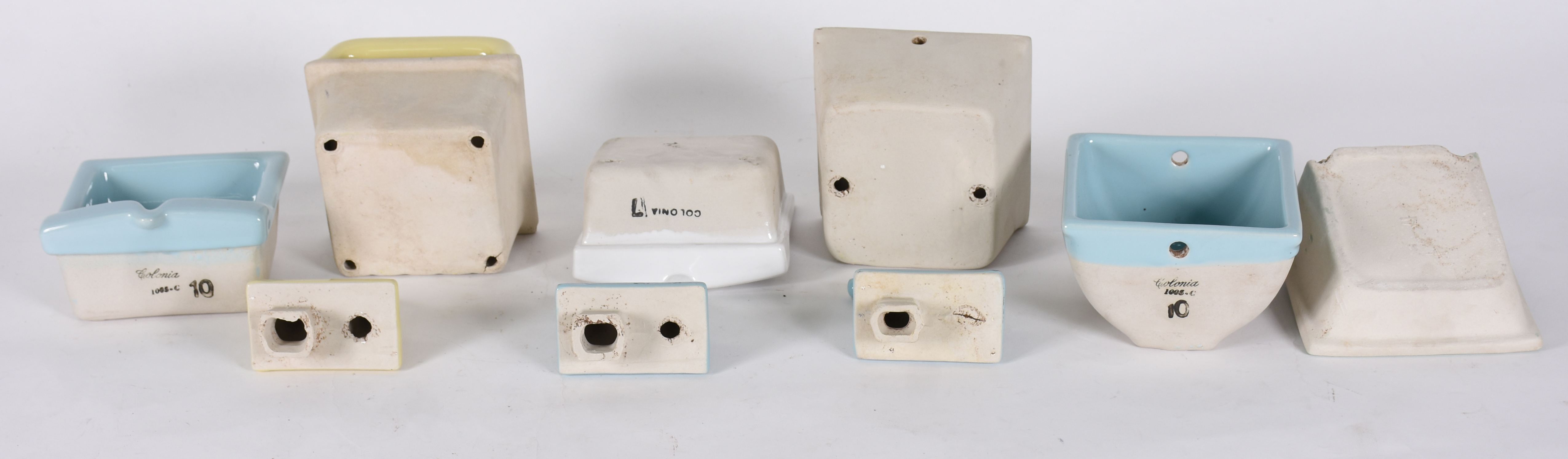 Nove peças de cerâmica para banheiro anos 50. - foto 3 de 6