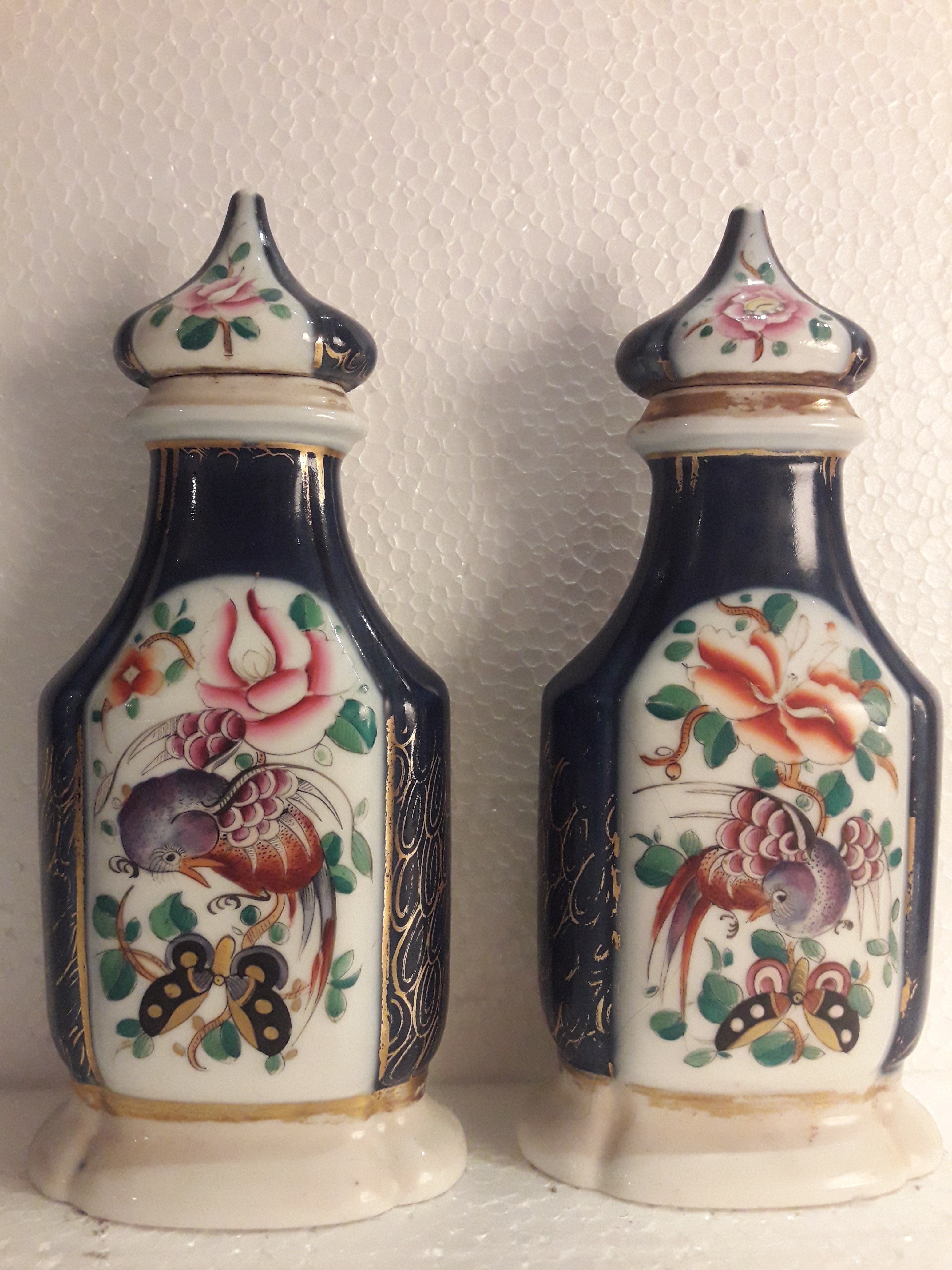 Par de potiches – Porcelana “Velho Paris” – Decoração “chinoiserie”... - foto 2 de 2