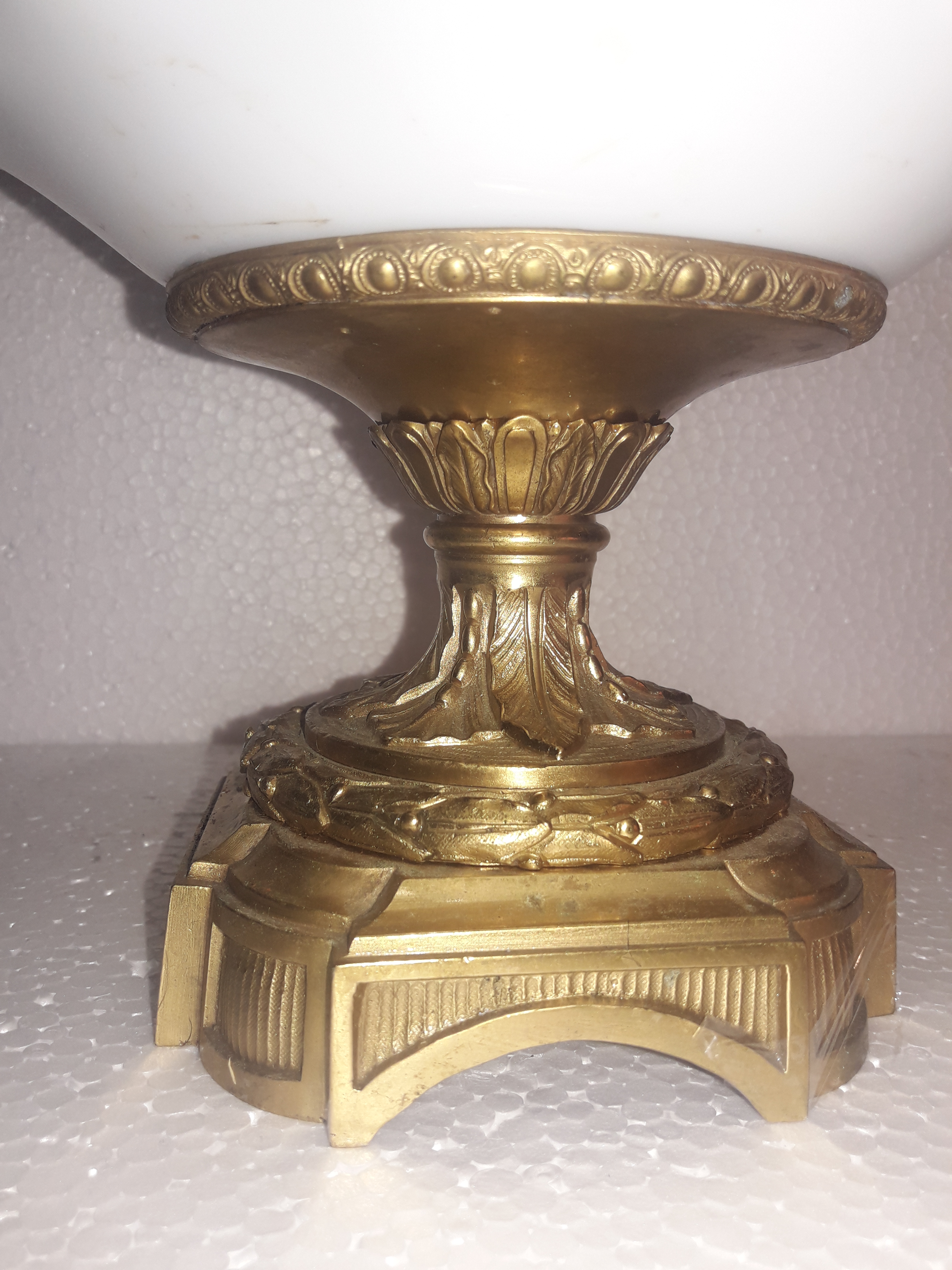 Fruteira “Art Nouveau” – Base em bronze dourado a ouro e recipiente... - foto 4 de 4
