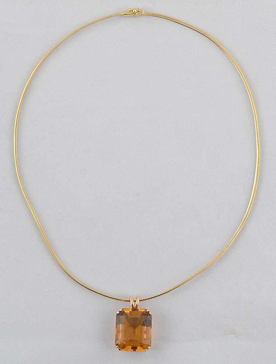 Colar de ouro amarelo com pendente de topázio amarelo (medidas 2,2 x... - foto 3 de 3