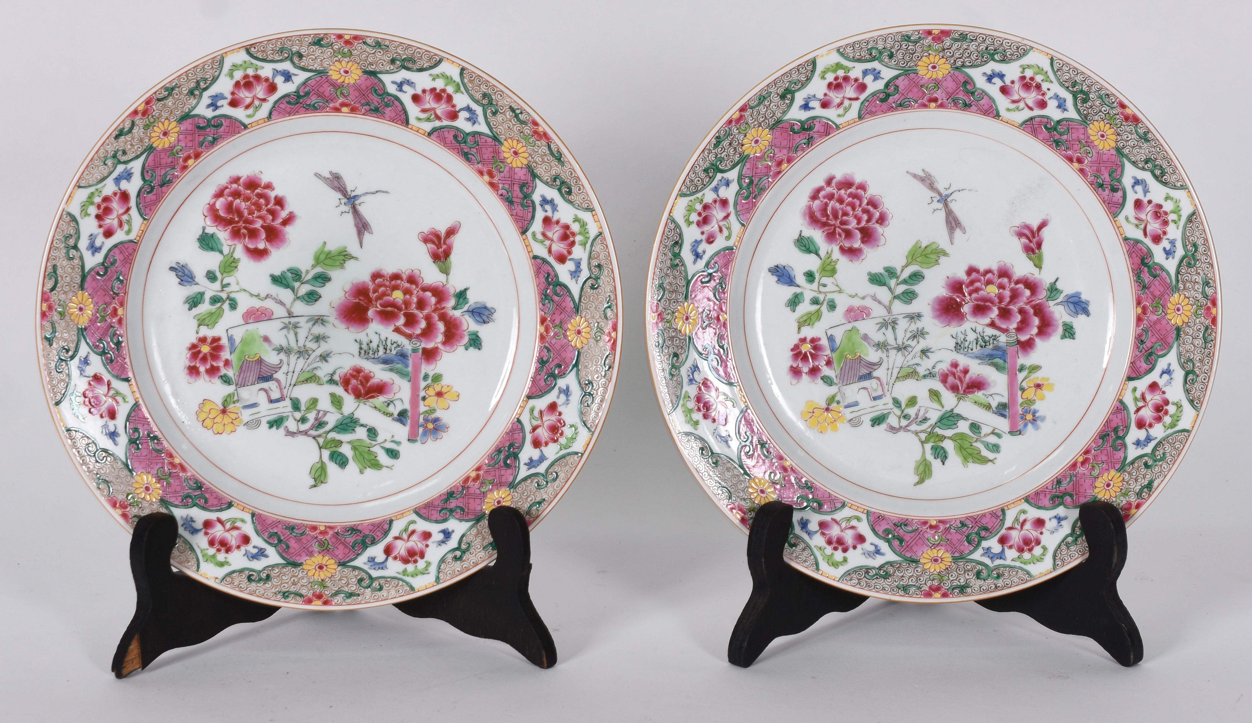 Par de pratos de porcelana chinesa. - foto 1 de 2