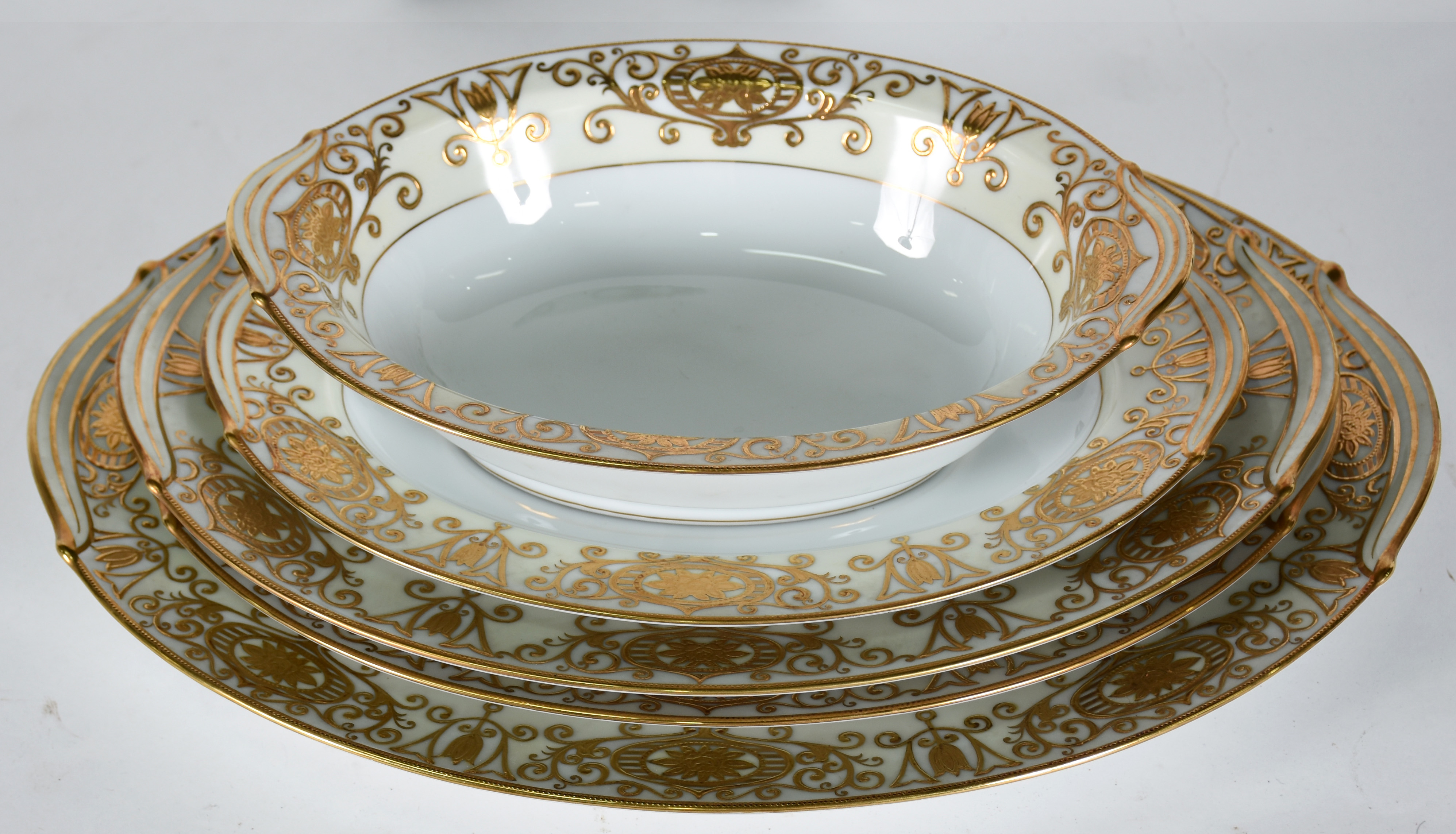 Belíssimo Aparelho de jantar , chá e café de porcelana japonesa... - foto 6 de 9