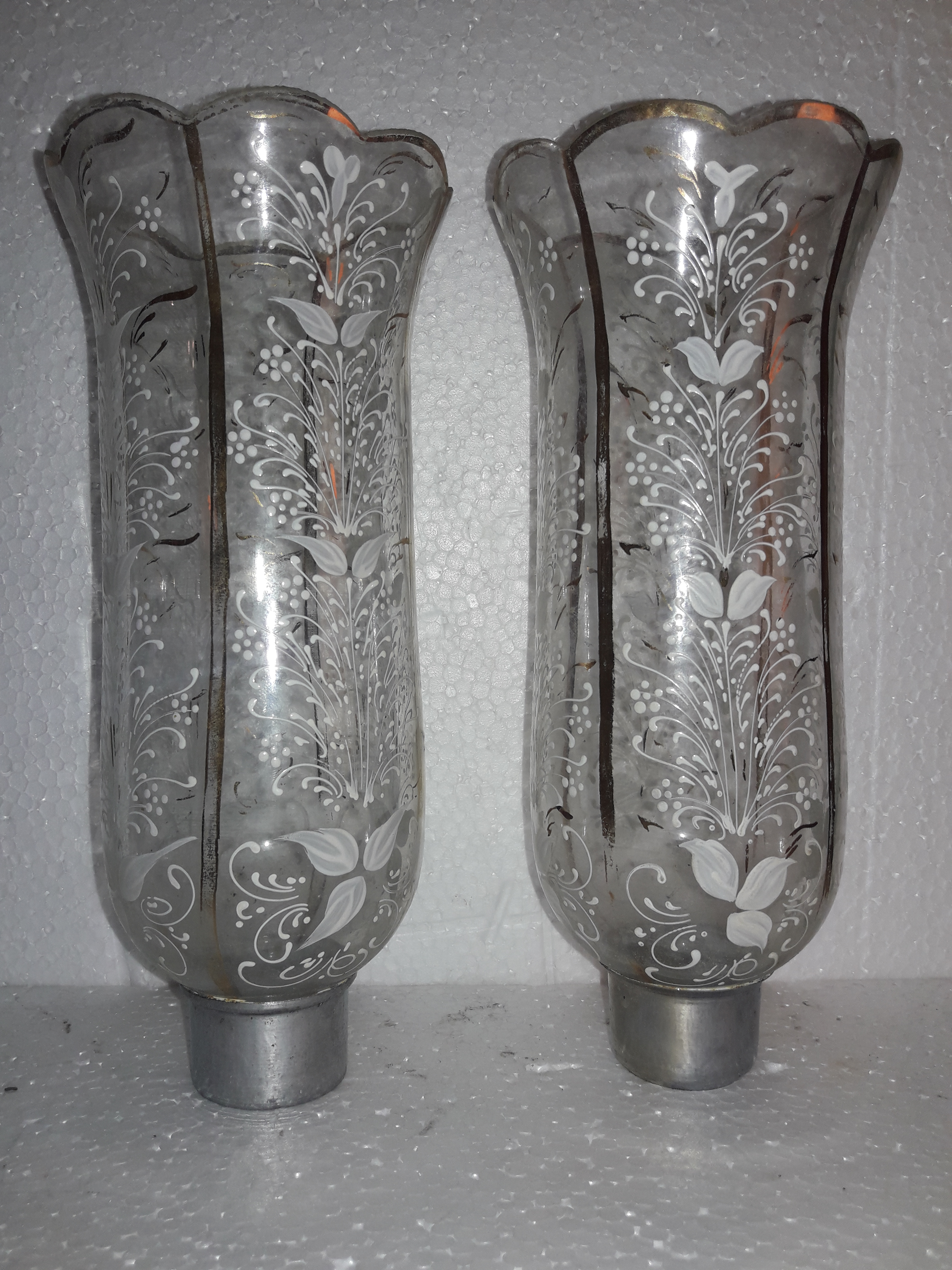 Par de castiçais com mangas – Cristal Baccarat – Decoração com... - foto 3 de 3