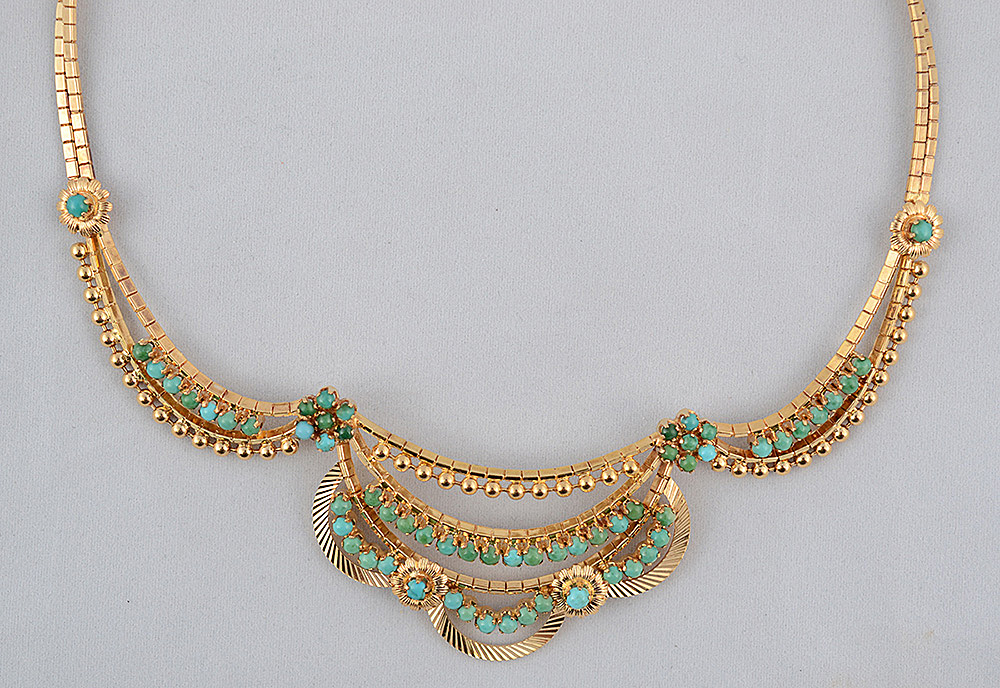Gargantilha de ouro amarelo 18 k modelo oriental com turquesas. Peso... - foto 1 de 2