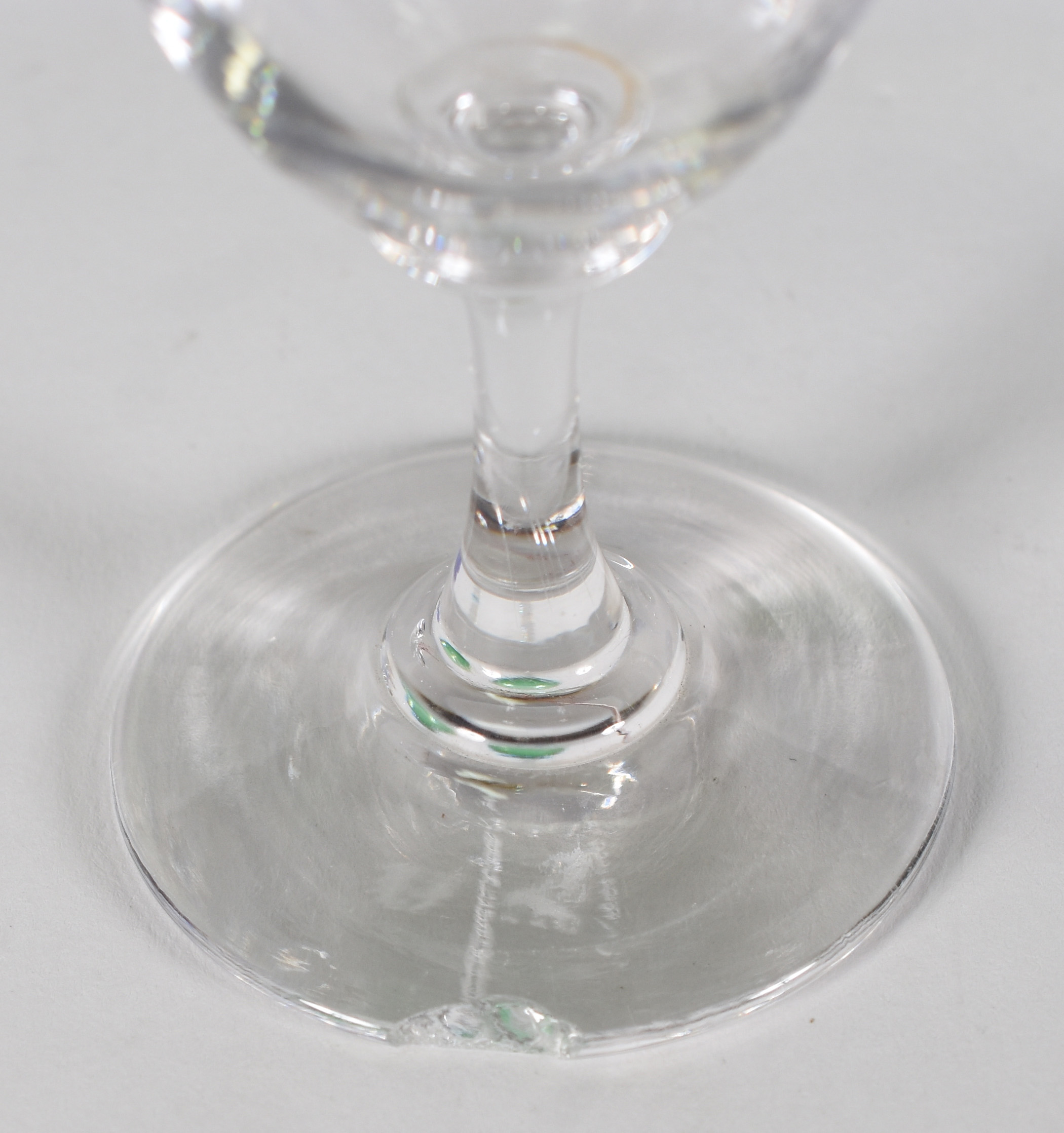 Seis taças de cristal Saint Louis com guirlandas para vinho do Porto... - foto 4 de 4
