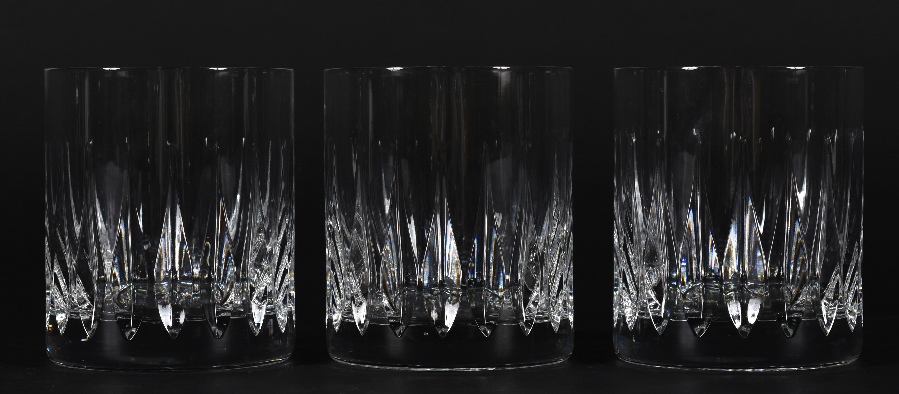 Seis copos curtos de cristal para whisky. - foto 2 de 5