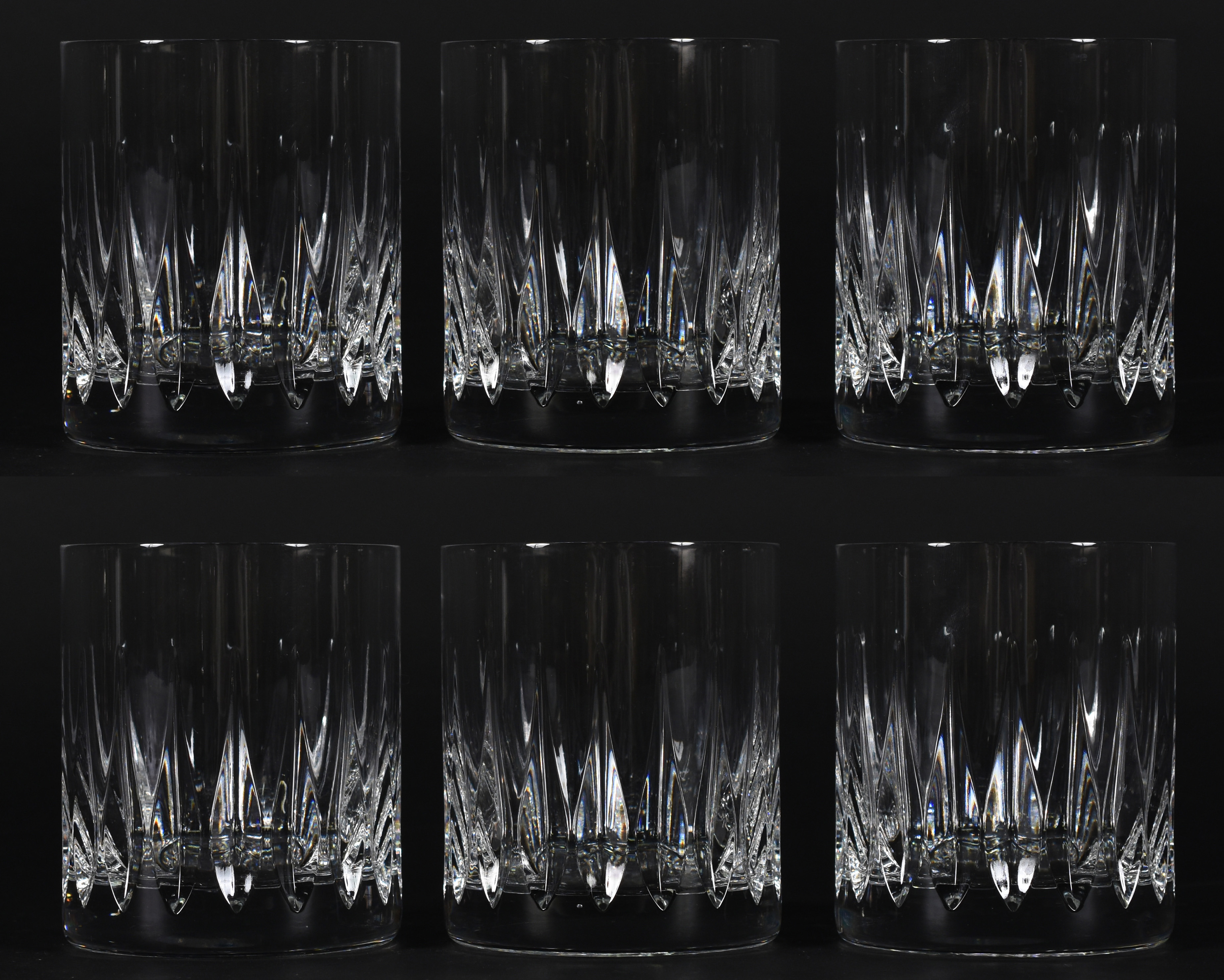 Seis copos curtos de cristal para whisky. - foto 1 de 5