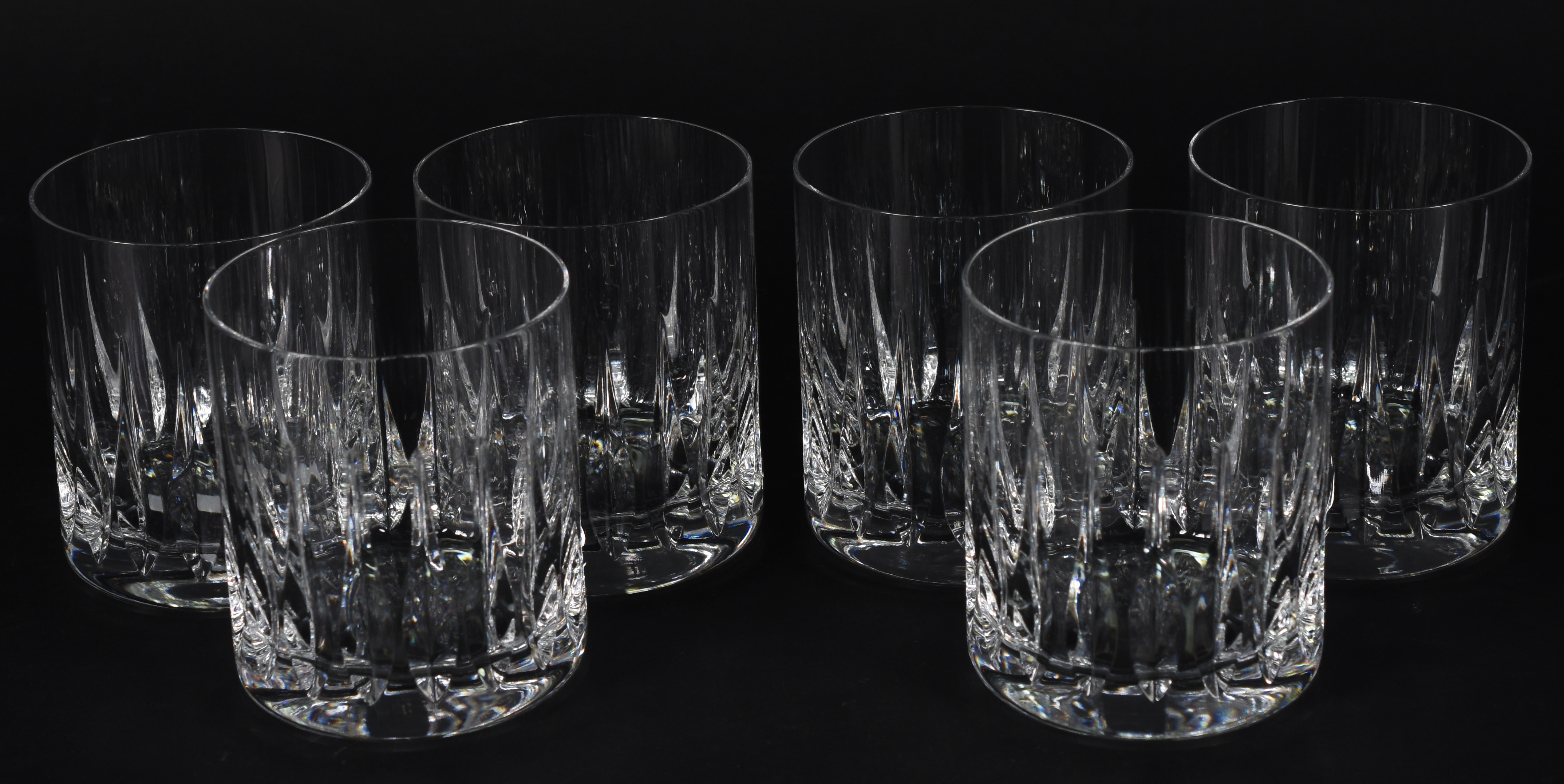 Seis copos curtos de cristal para whisky. - foto 4 de 5