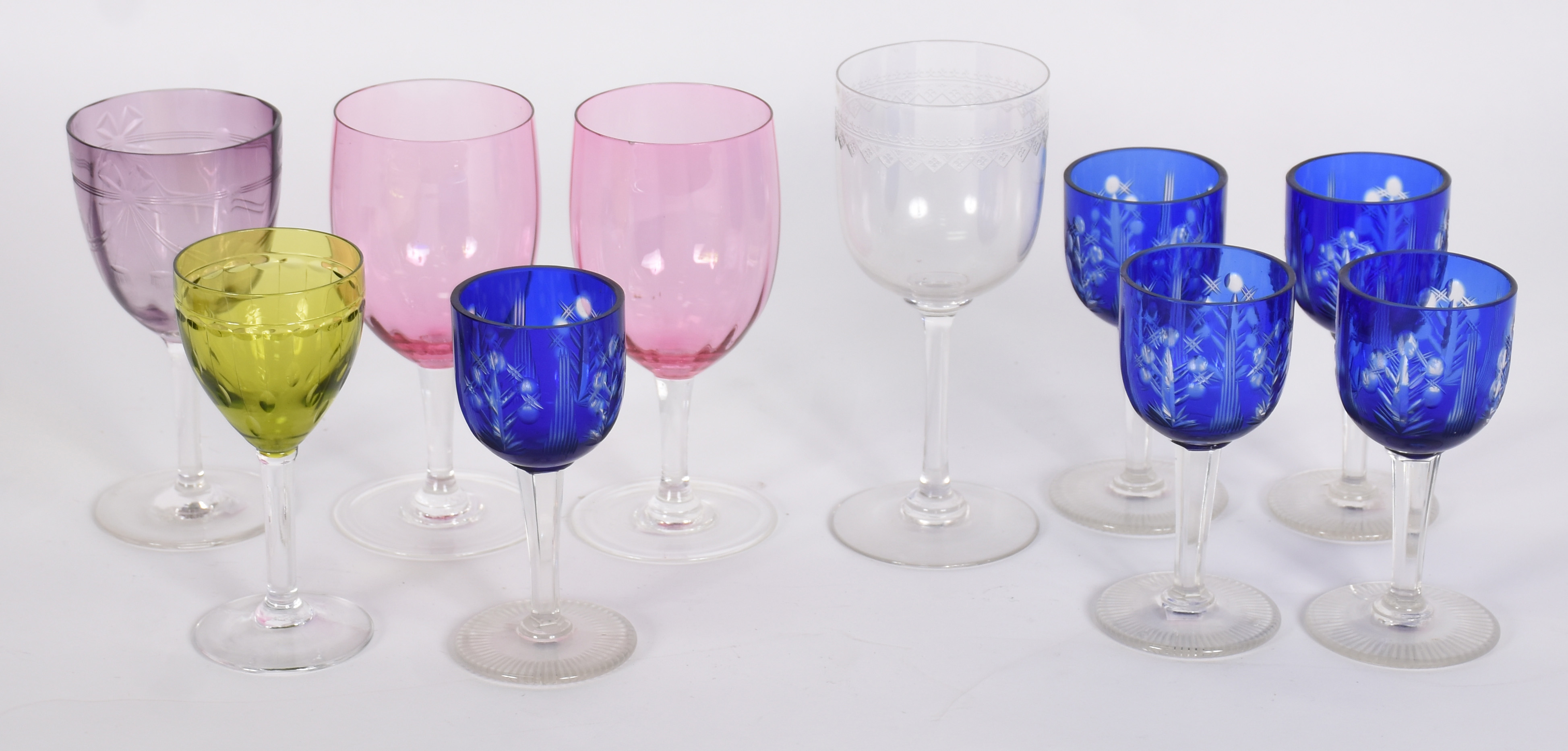 Dez taças de cristal , diversos modelos. - foto 1 de 6