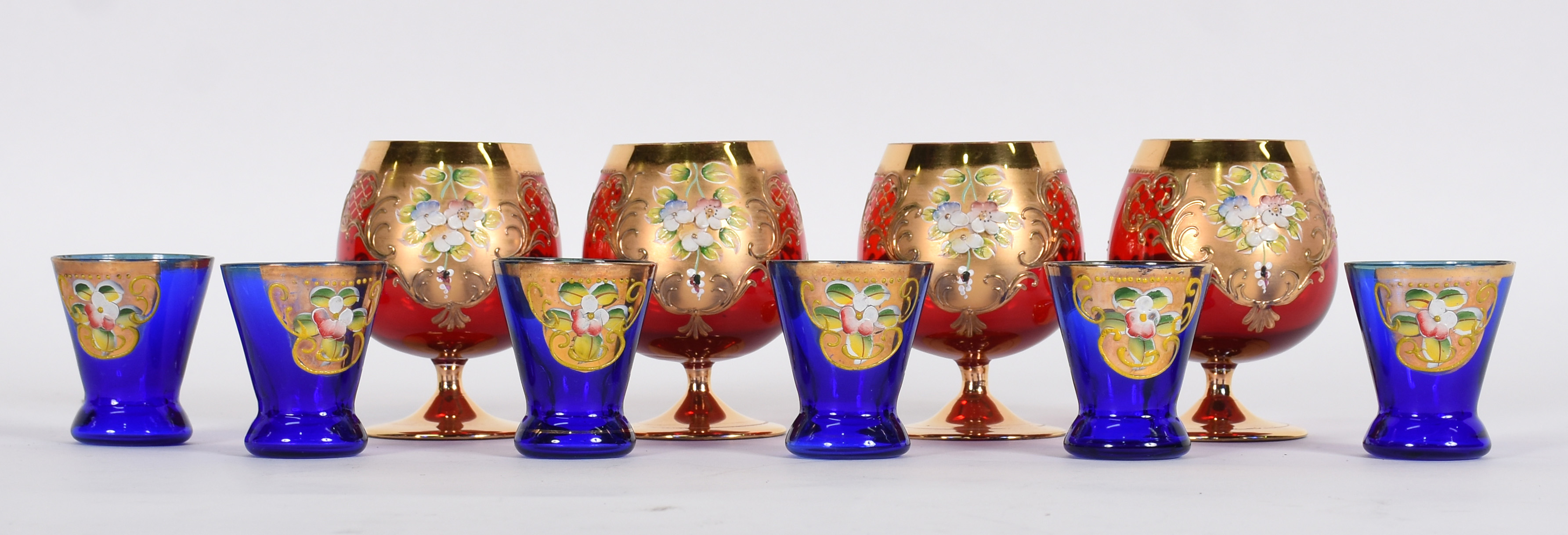 Dez taças de cristal veneziano : 4 para cognac e 6 para batida. - foto 2 de 3