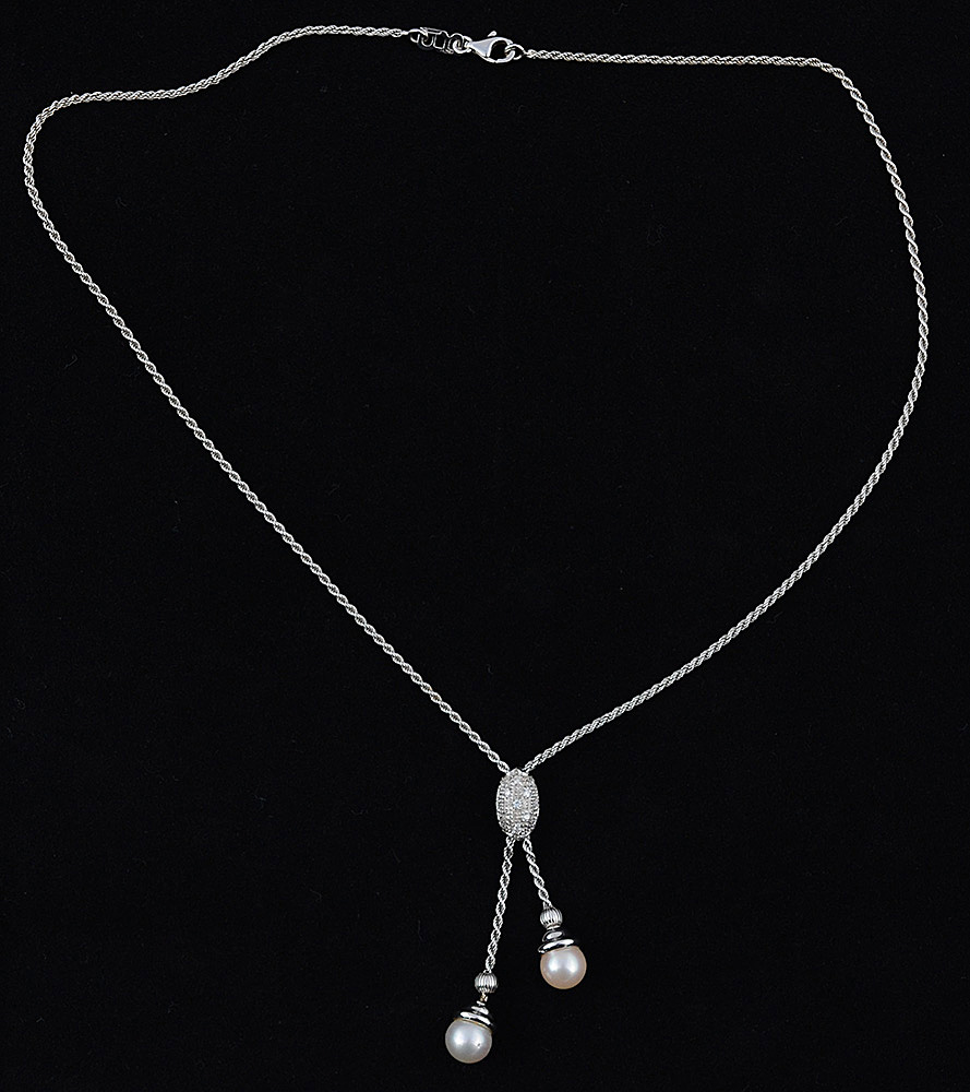 Colar italiano de ouro branco com pingentes de pérolas e detalhes em... - foto 2 de 2