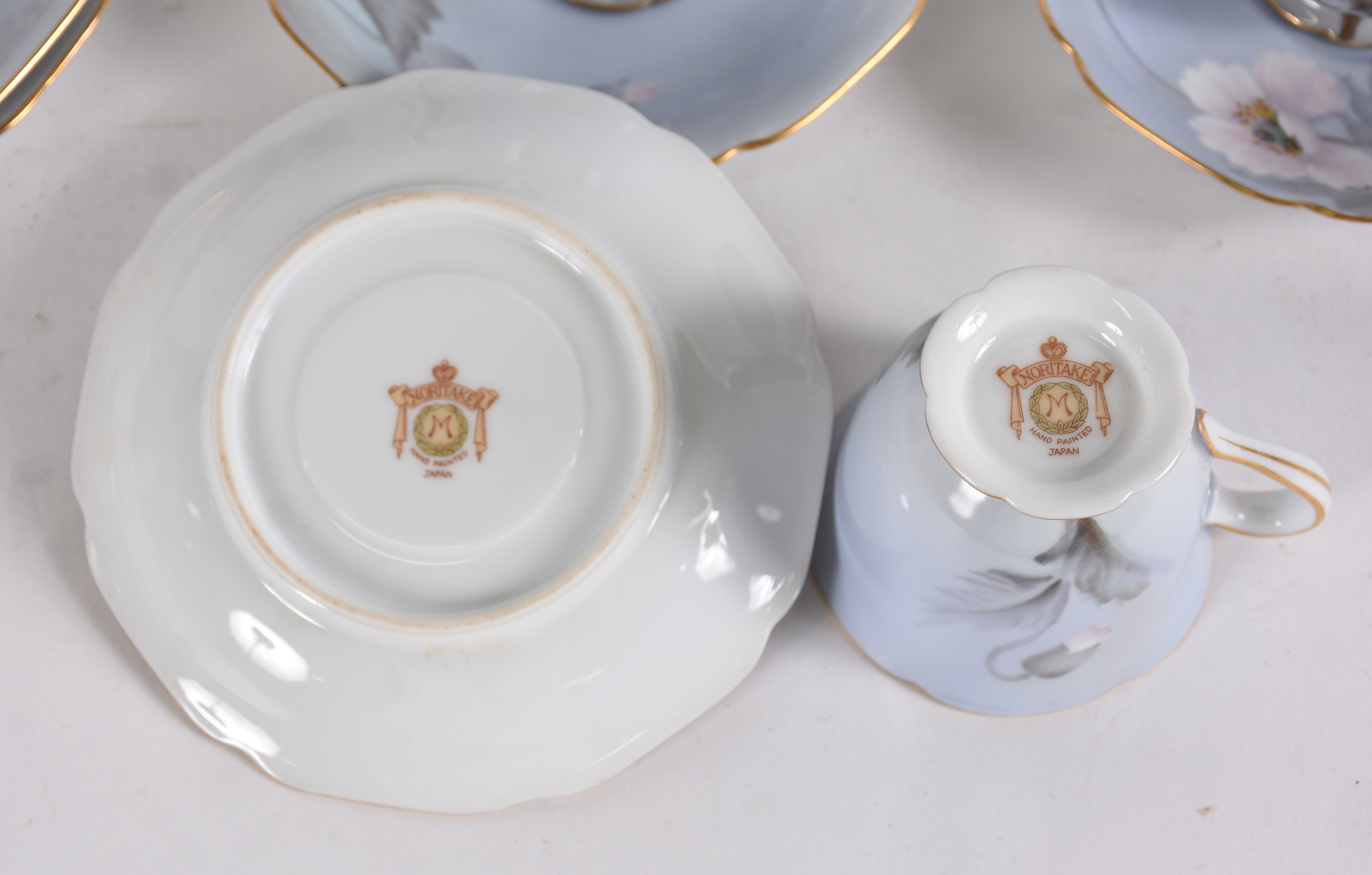 Serviço porcelana Noritake floral para café : 10 xícaras com pires... - foto 3 de 4