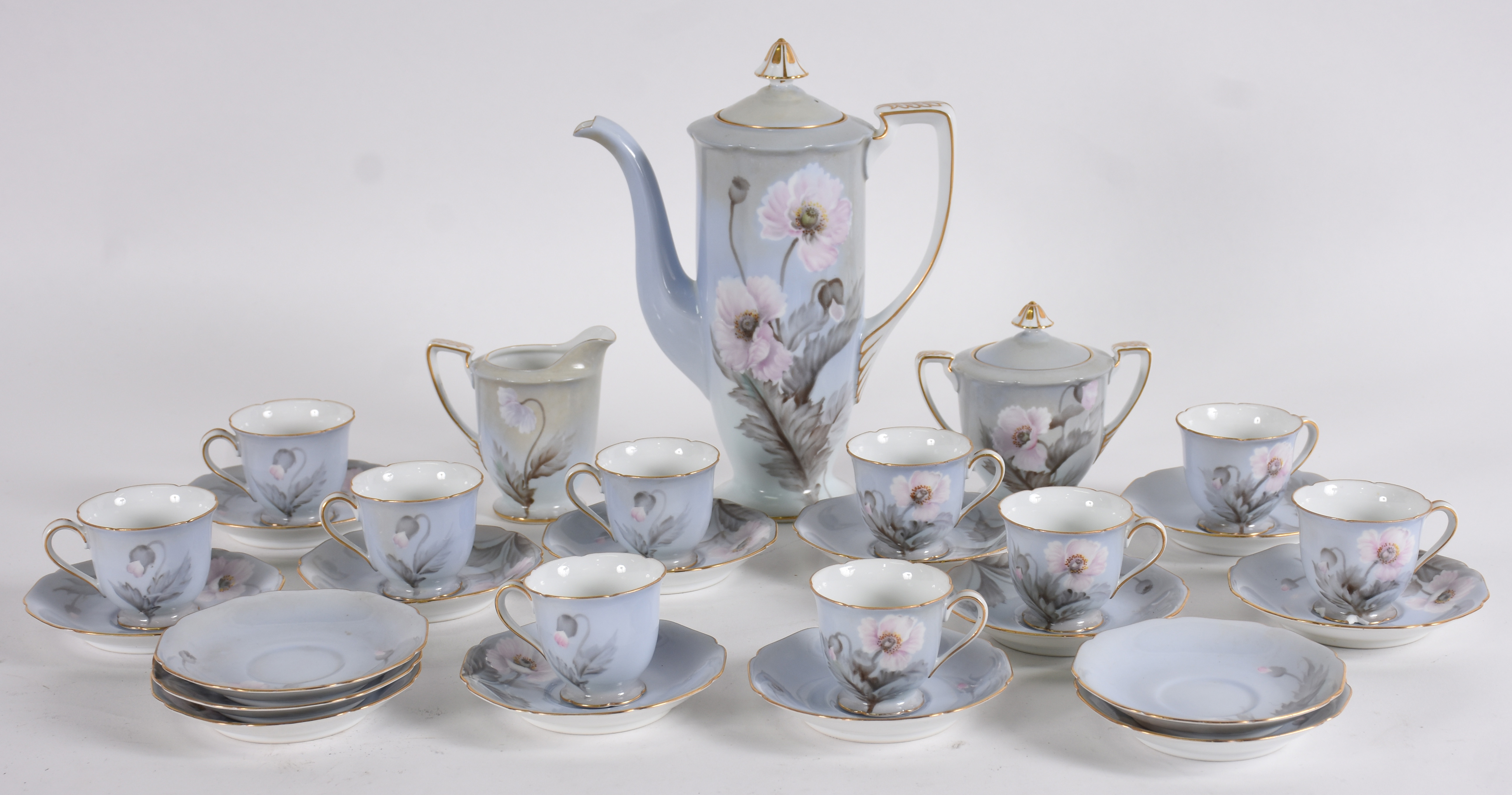 Serviço porcelana Noritake floral para café : 10 xícaras com pires... - foto 1 de 4
