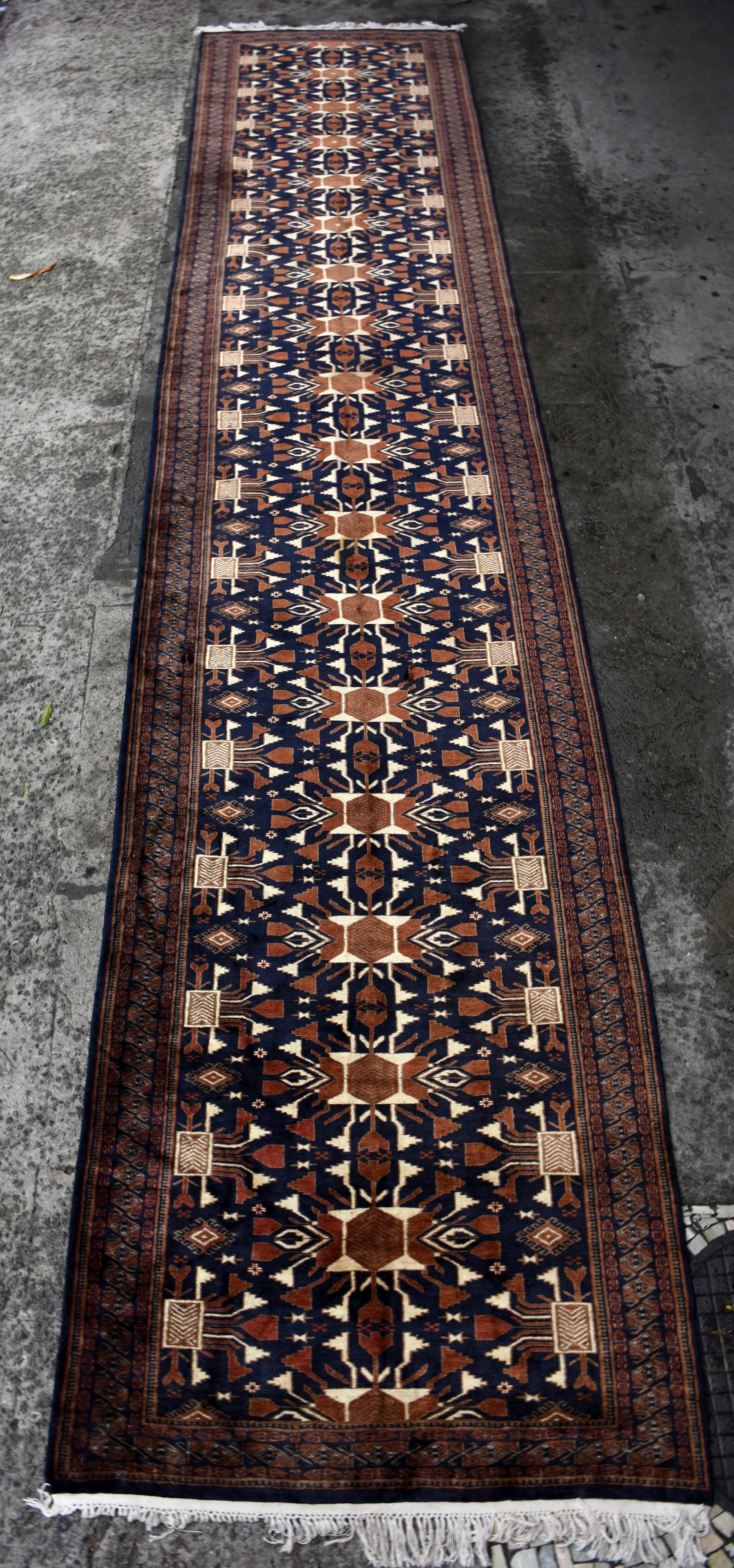 Galeria Kazak . - foto 1 de 2