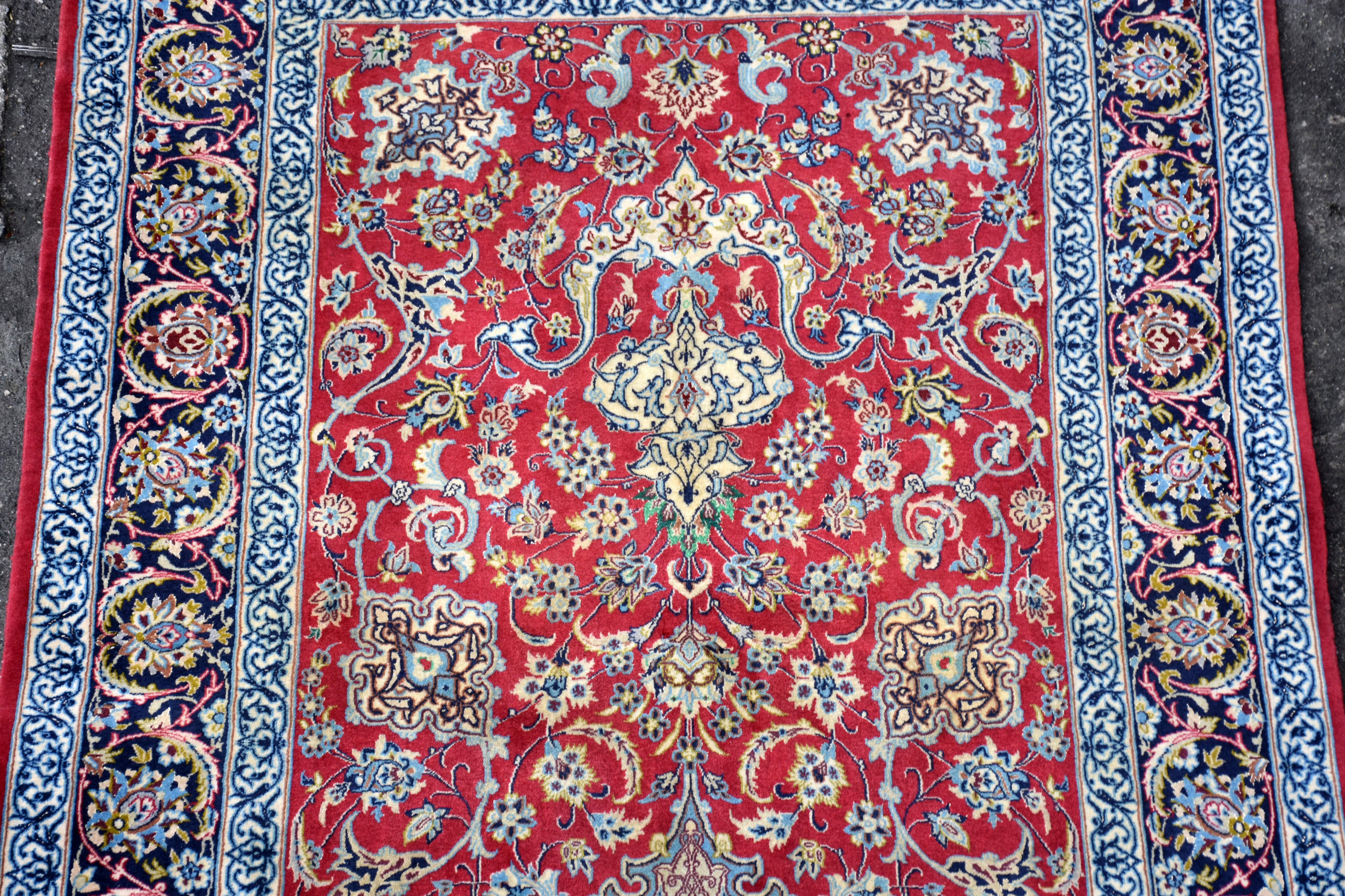 Tapete Isfahan. - foto 2 de 3
