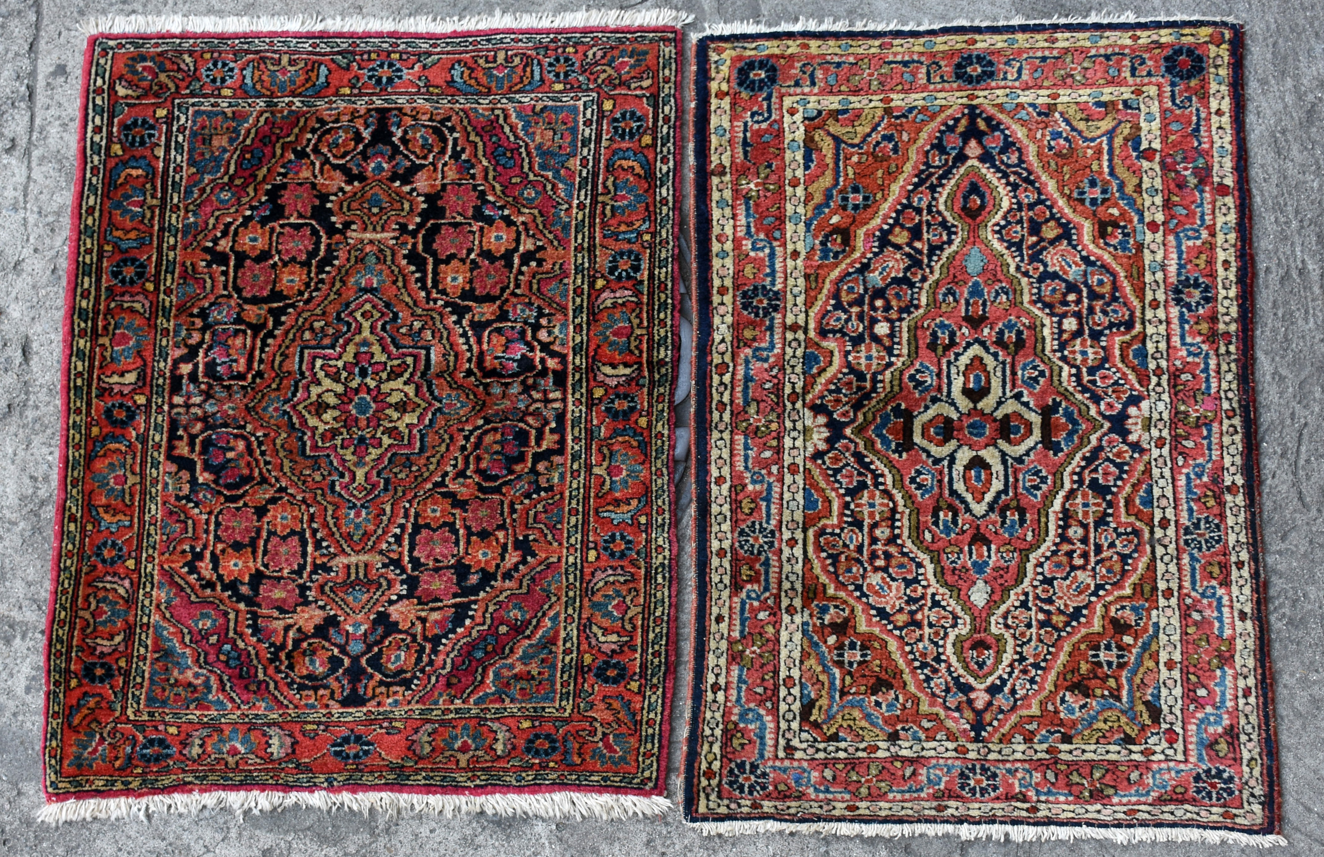 Dois pequenos tapetes orientais Tabriz. - foto 1 de 3