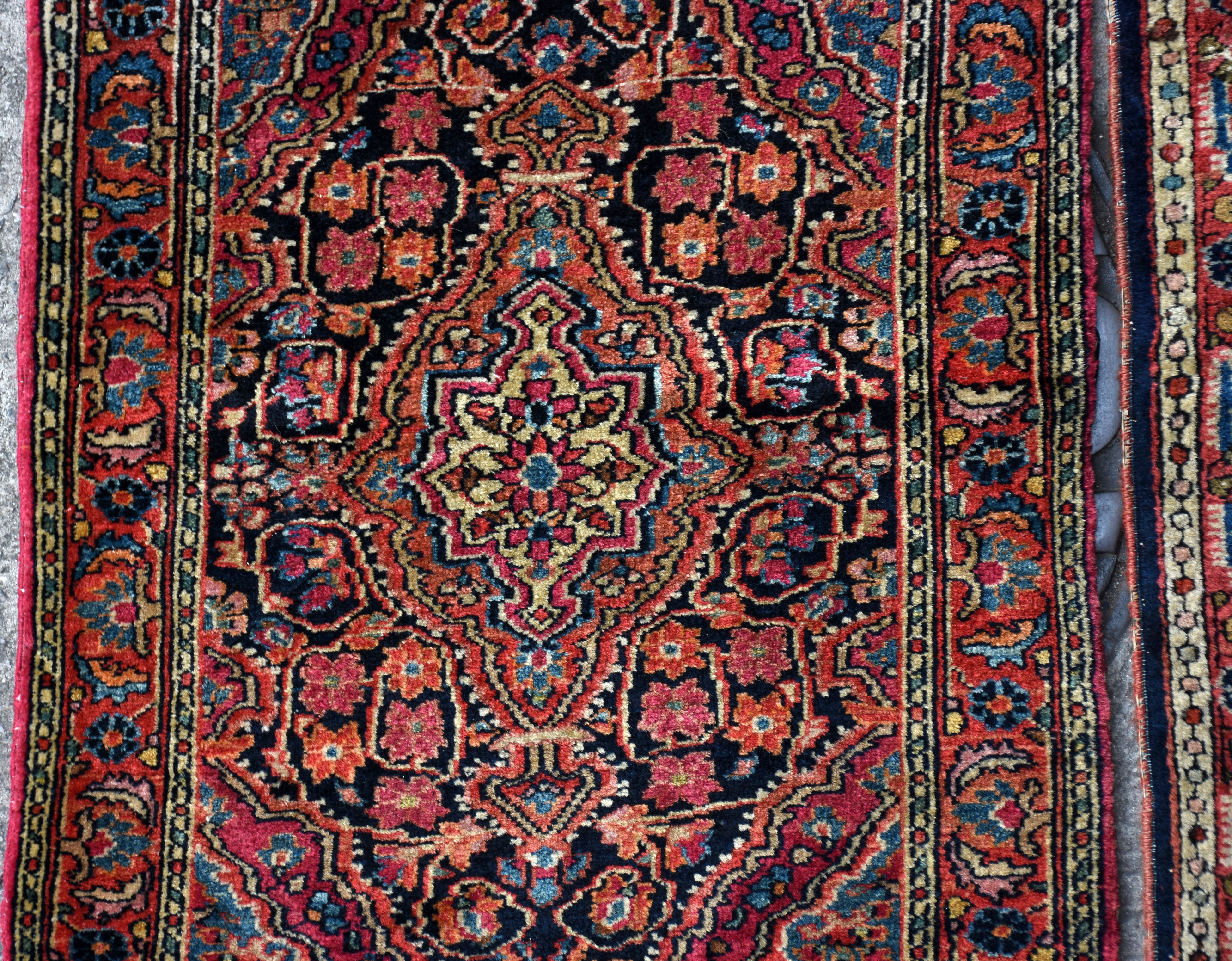 Dois pequenos tapetes orientais Tabriz. - foto 2 de 3