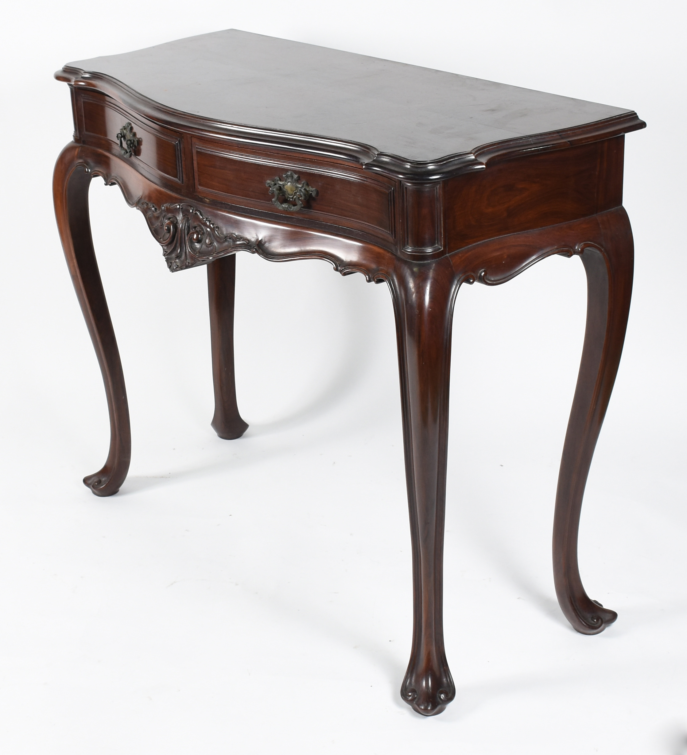 Belíssimo conjunto de Mesa de encostar de jacarandá com duas gavetas... - foto 2 de 9