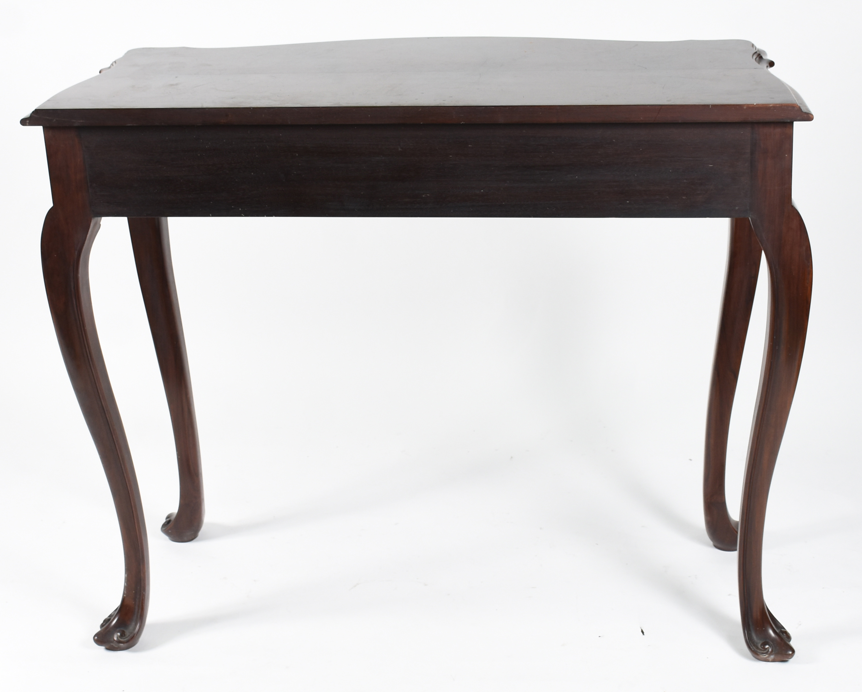 Belíssimo conjunto de Mesa de encostar de jacarandá com duas gavetas... - foto 6 de 9