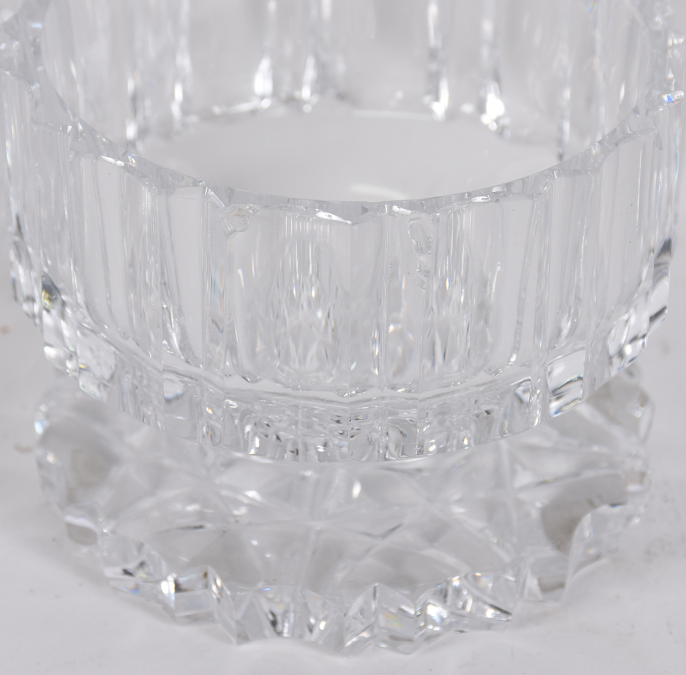 Três peças de cristal para toillete ( Tampa com lascado interno ) - foto 5 de 5