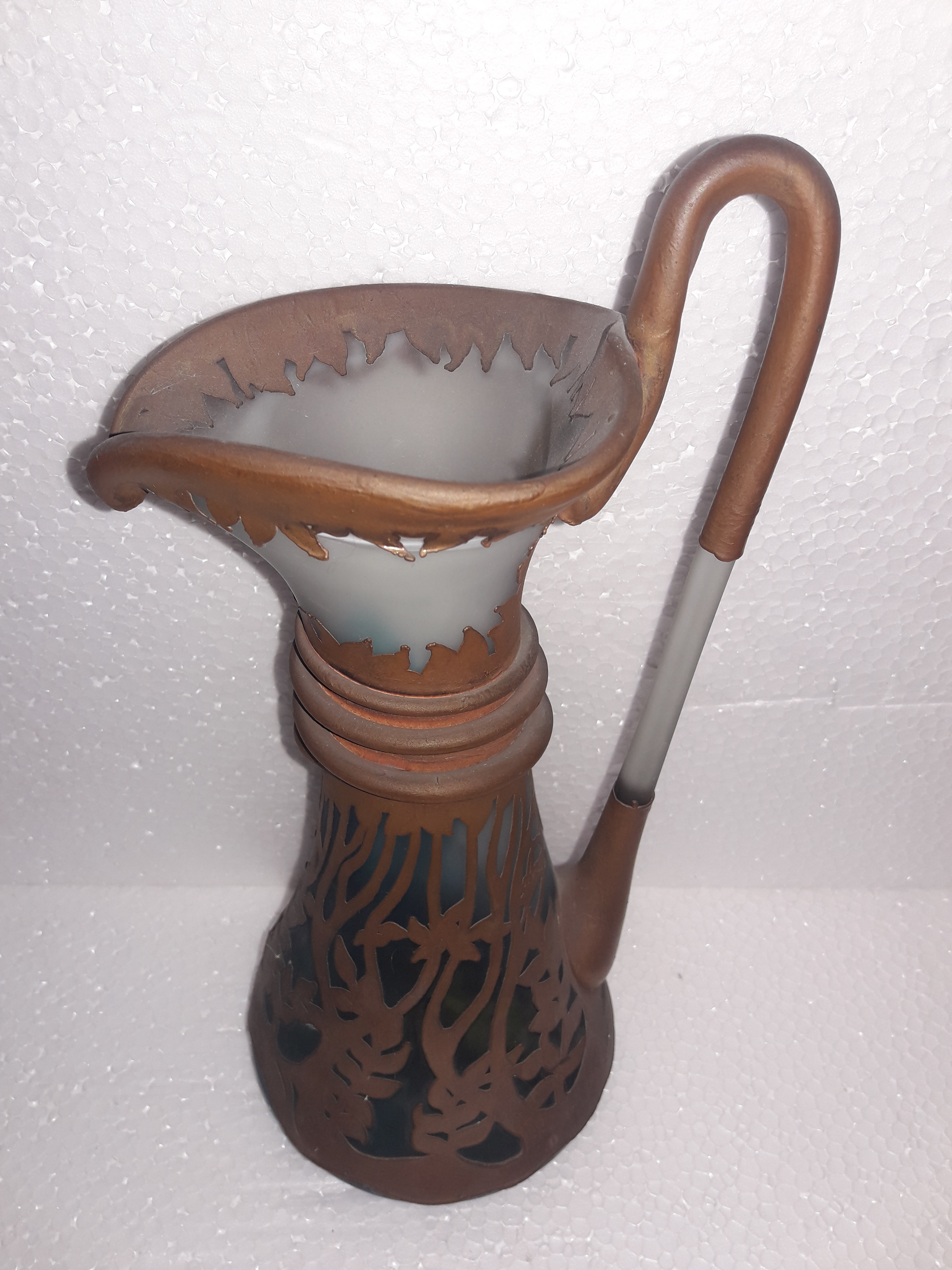 Vaso “Art Nouveau” – Pasta de vidro e metal – Decoração em verde... - foto 2 de 2