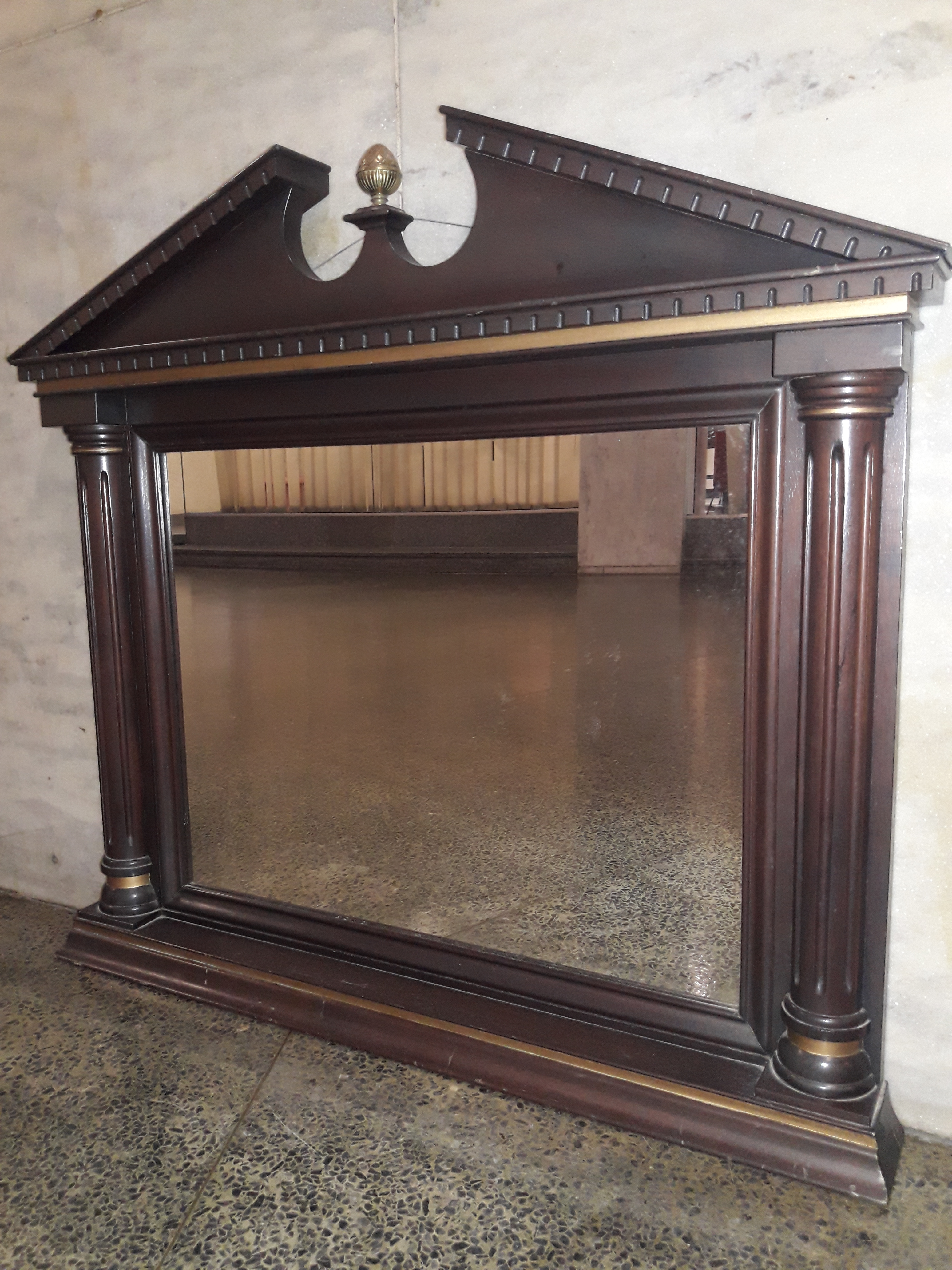 Espelho “Sheraton” – Moldura em madeira lustrada – Decoração com... - foto 2 de 2