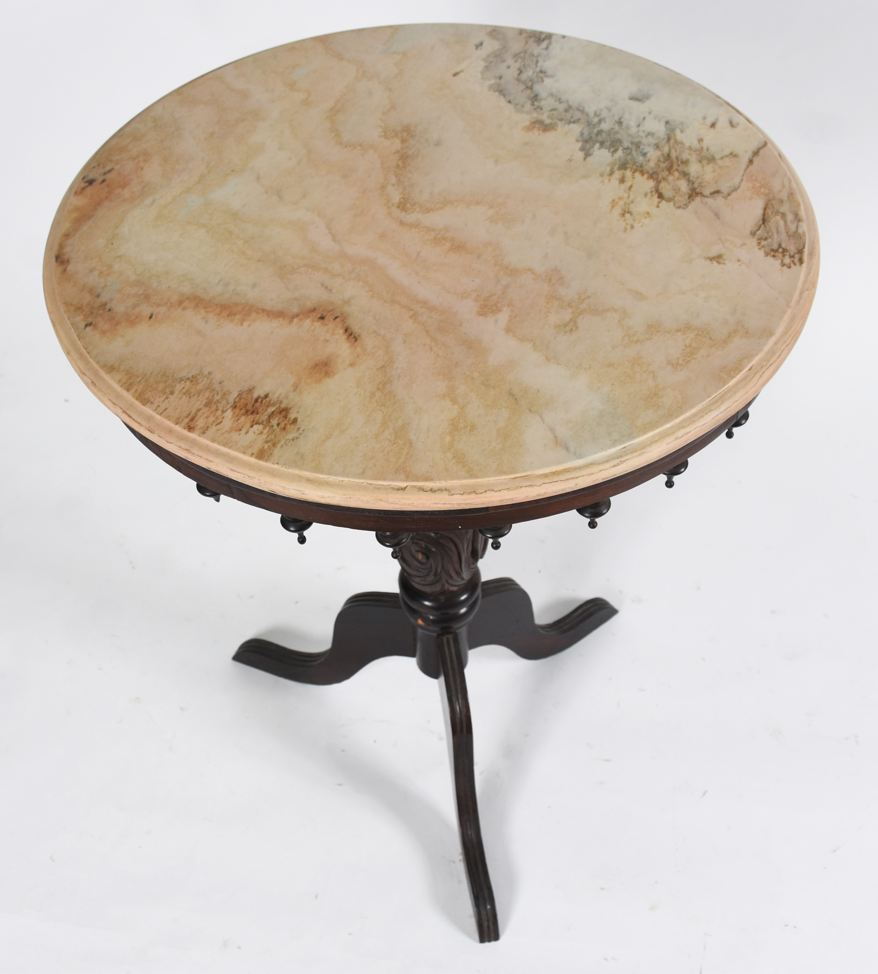 Mesa/guéridon de jacarandá, saia com pinos torneados, base central... - foto 2 de 5