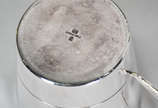 CHRISTOFLE - Diversas peças de metal espessurad... - CHRISTOFLE - Diversas peças de metal espessurado a prata, sendo: Jarra para água , açucareiro,  8 argolas para guardanapos , caneca, copo e band...