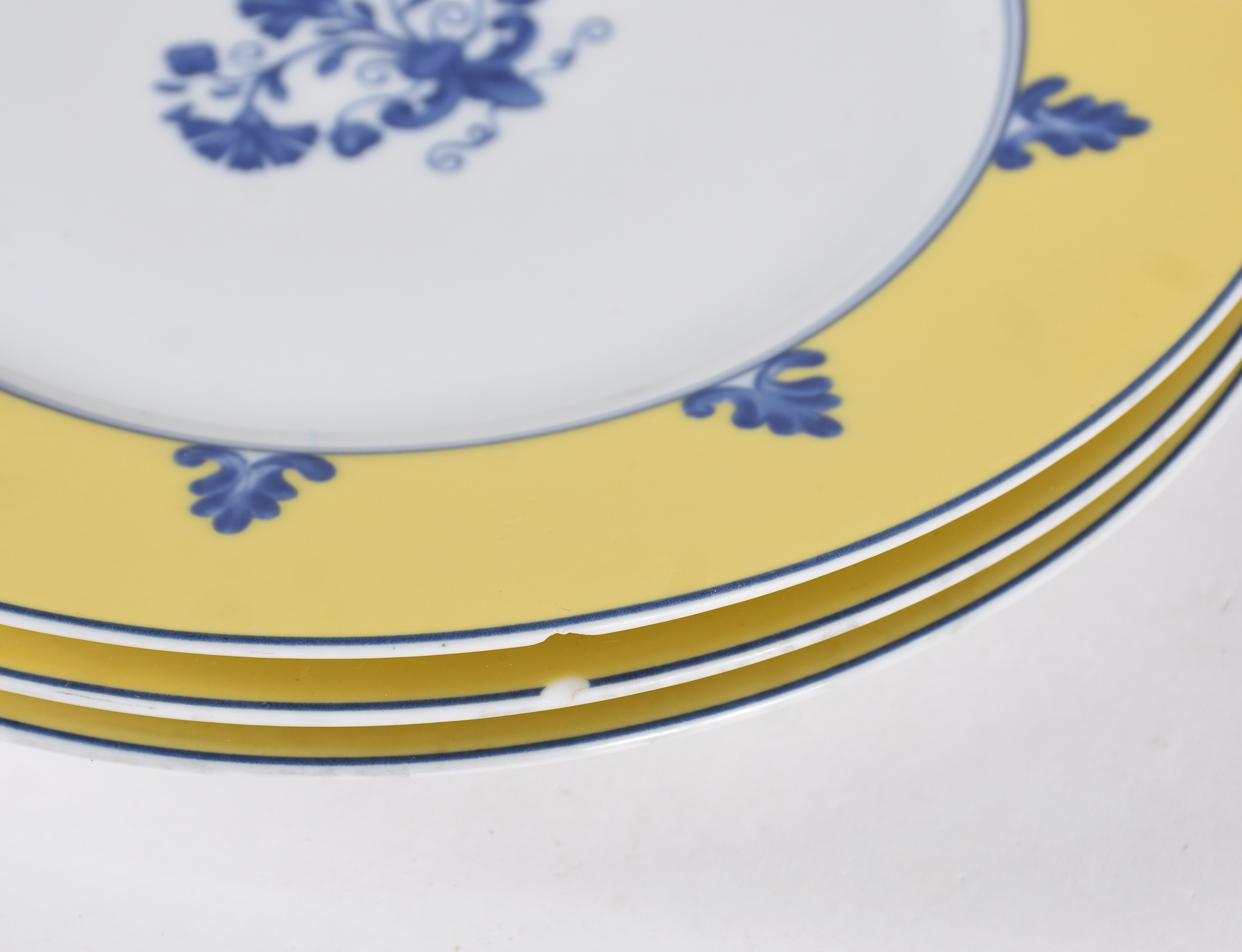 Serviço para chá e café de porcelana portuguesa Vista Alegre composto... - foto 7 de 7