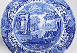 Serviço azul e branco de porcelana SPODE , Engl... - Serviço azul e branco de porcelana SPODE , England  composto de : 9 pratos rasos; 8 para sobremesa ; 6 xícaras  de chá com pires ( 1 bicada) ; b...