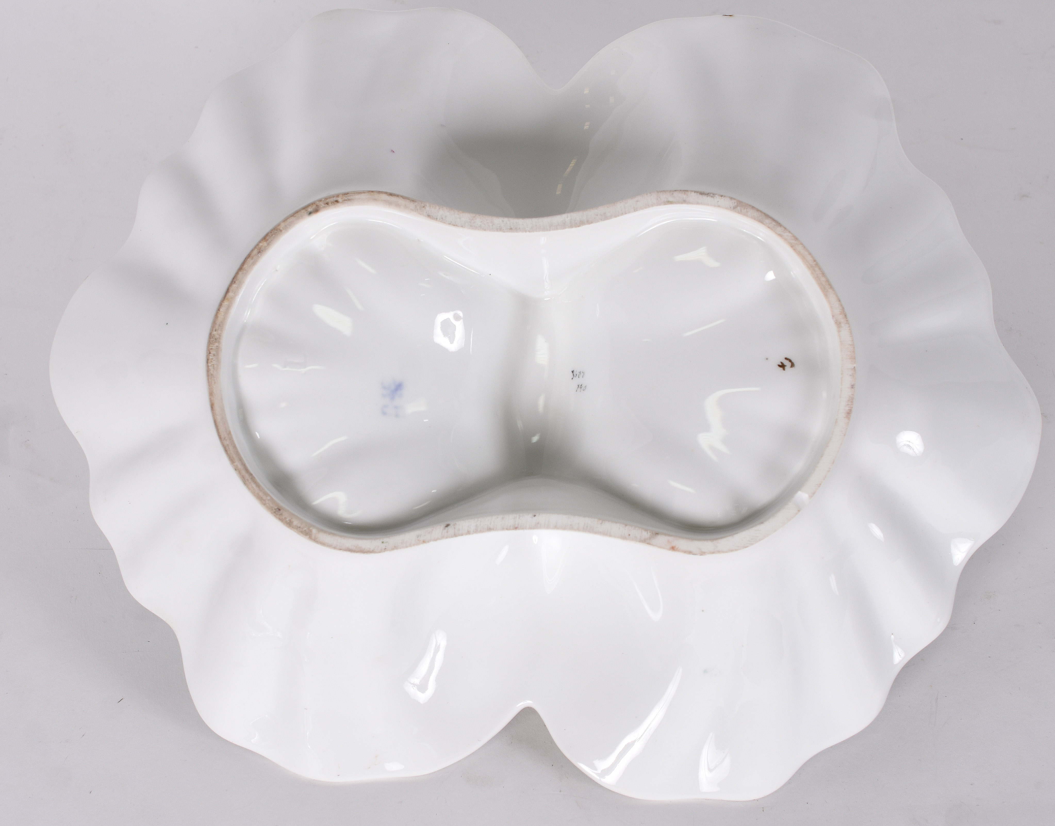 Prato para petiscos de porcelana francesa Velho Paris, borda azul... - foto 5 de 6