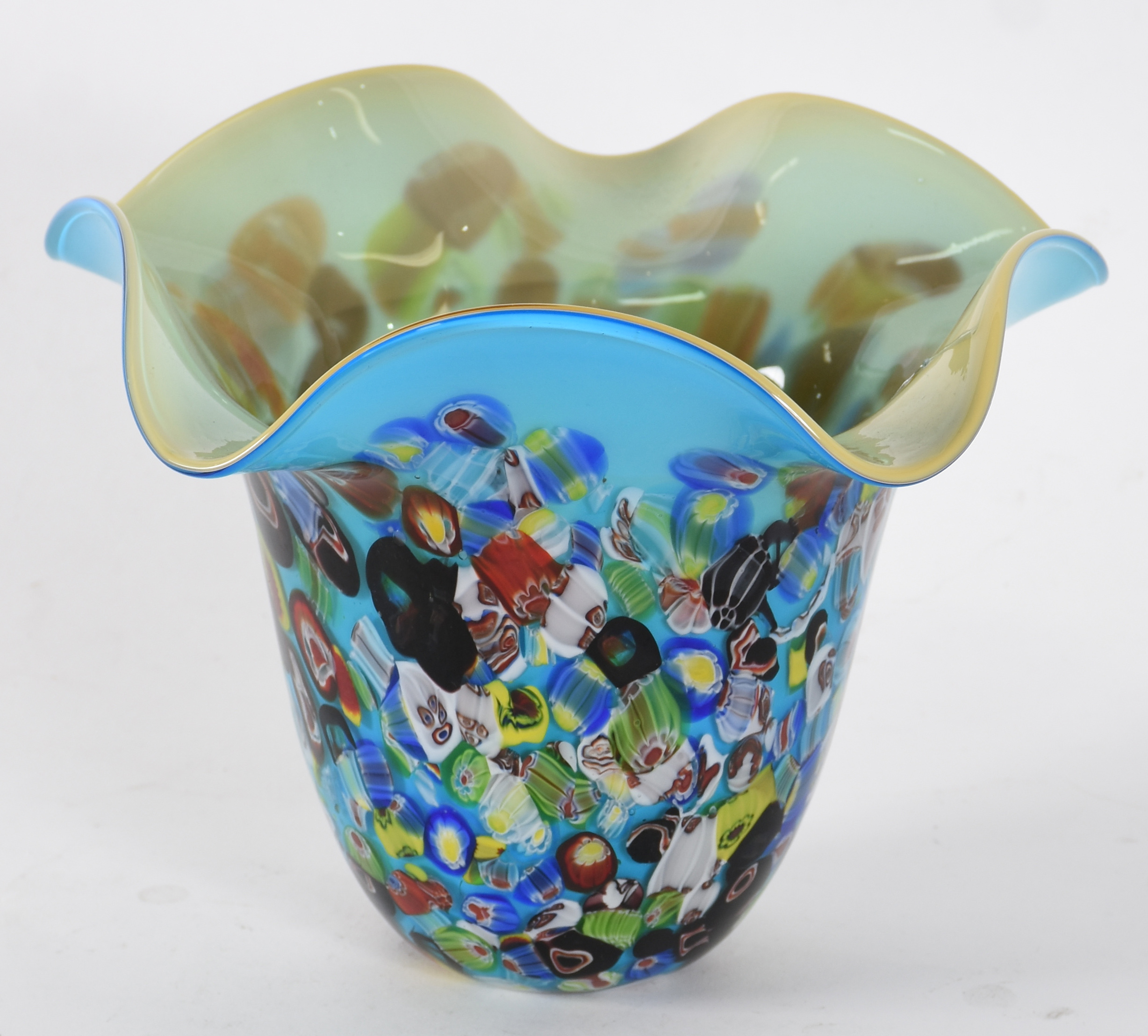 Cachepot de murano com fundo na cor turquesa e decoração milifiori... - foto 2 de 5