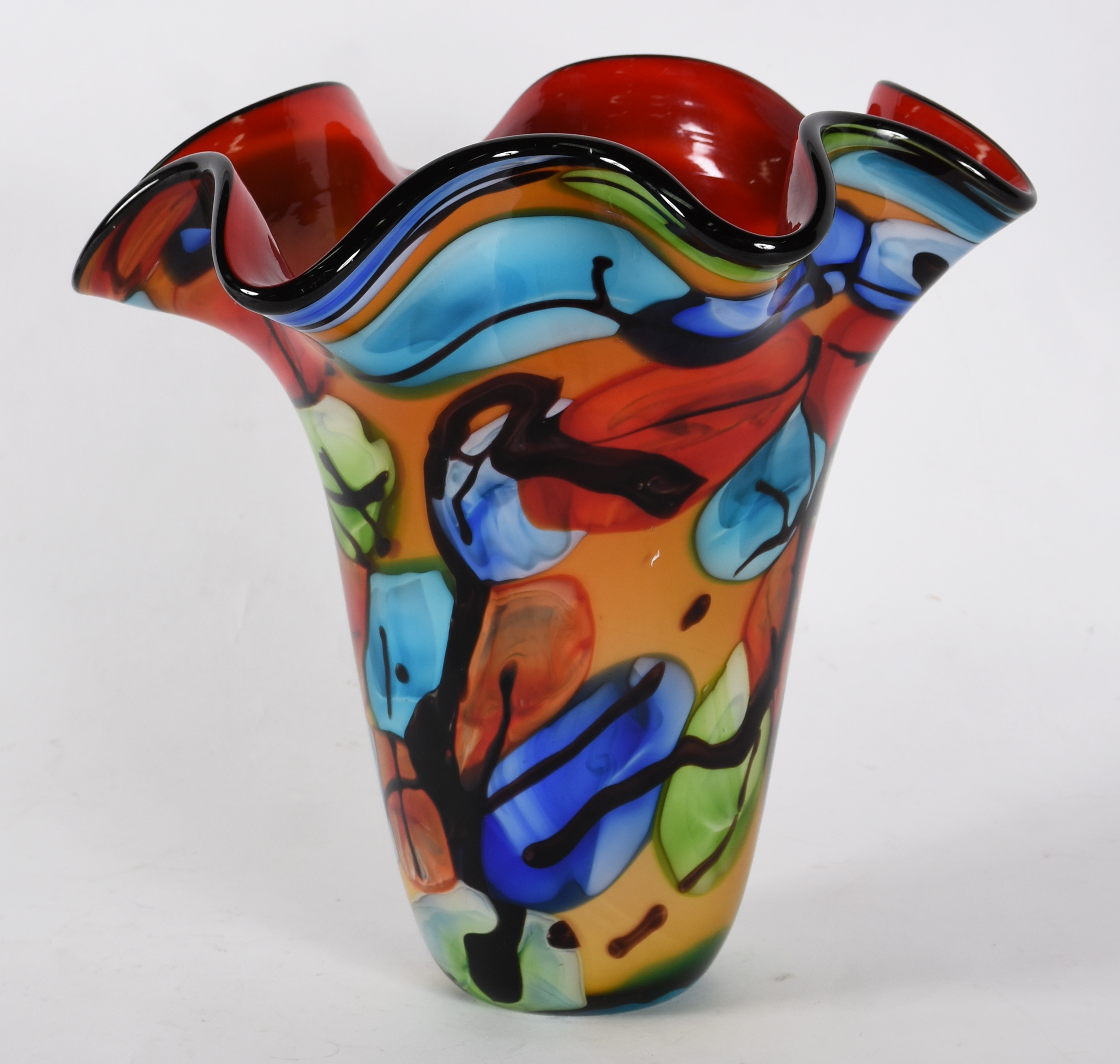 Vaso de murano policromado com borda ondulada . - foto 1 de 4