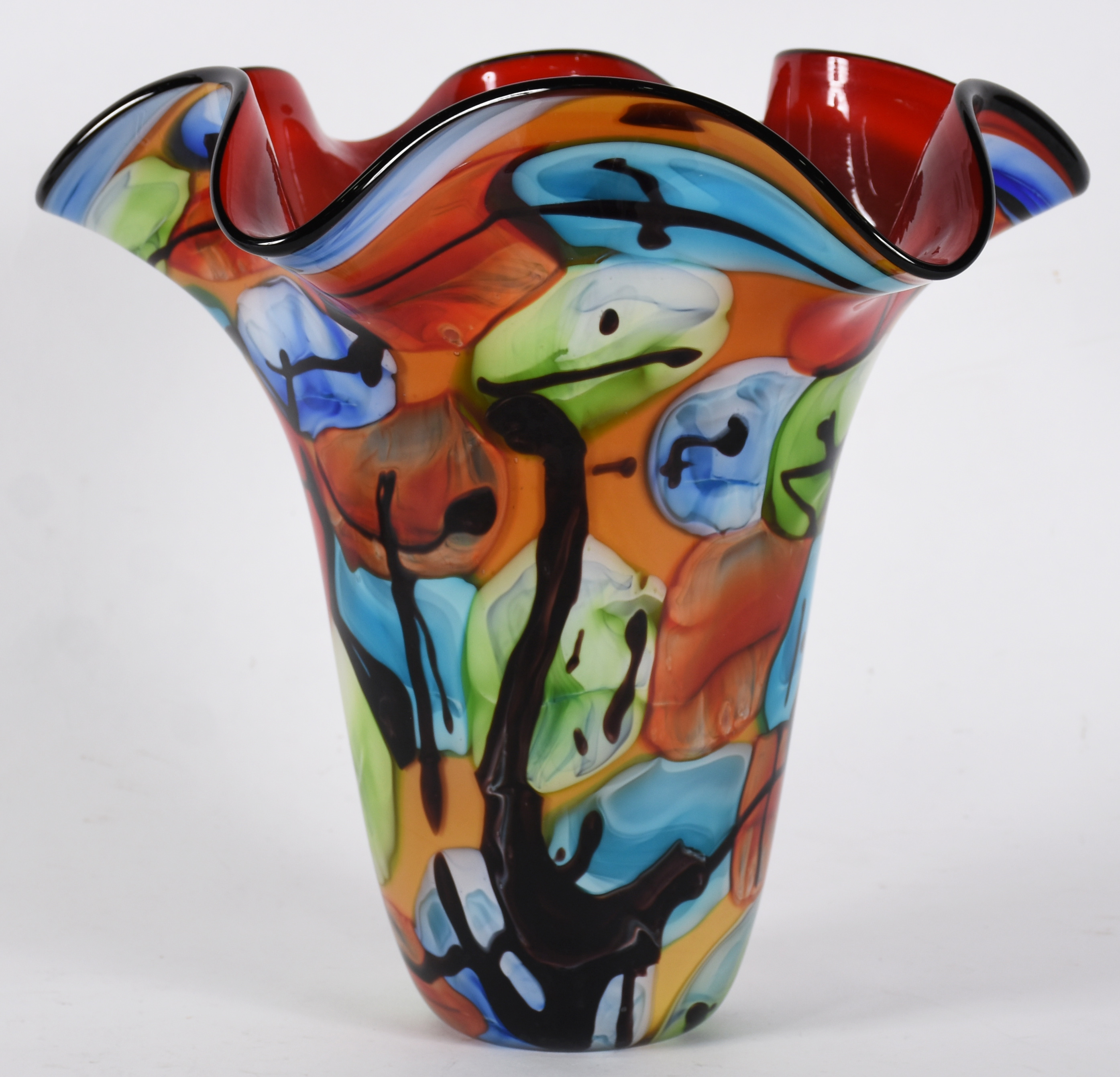 Vaso de murano policromado com borda ondulada . - foto 4 de 4