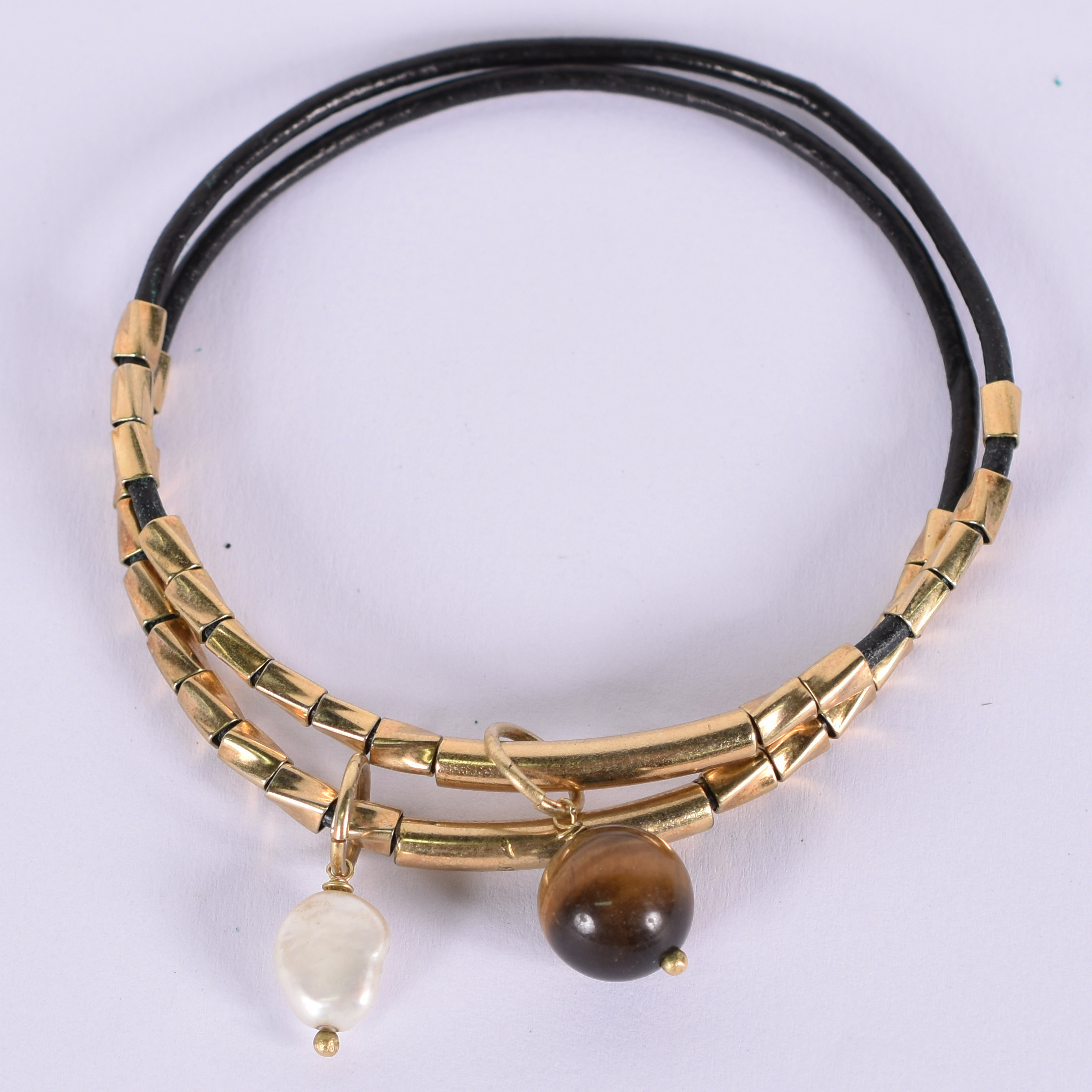 Dez pulseiras de rabo de elefante com metal dourado (Por questão de... - foto 3 de 6