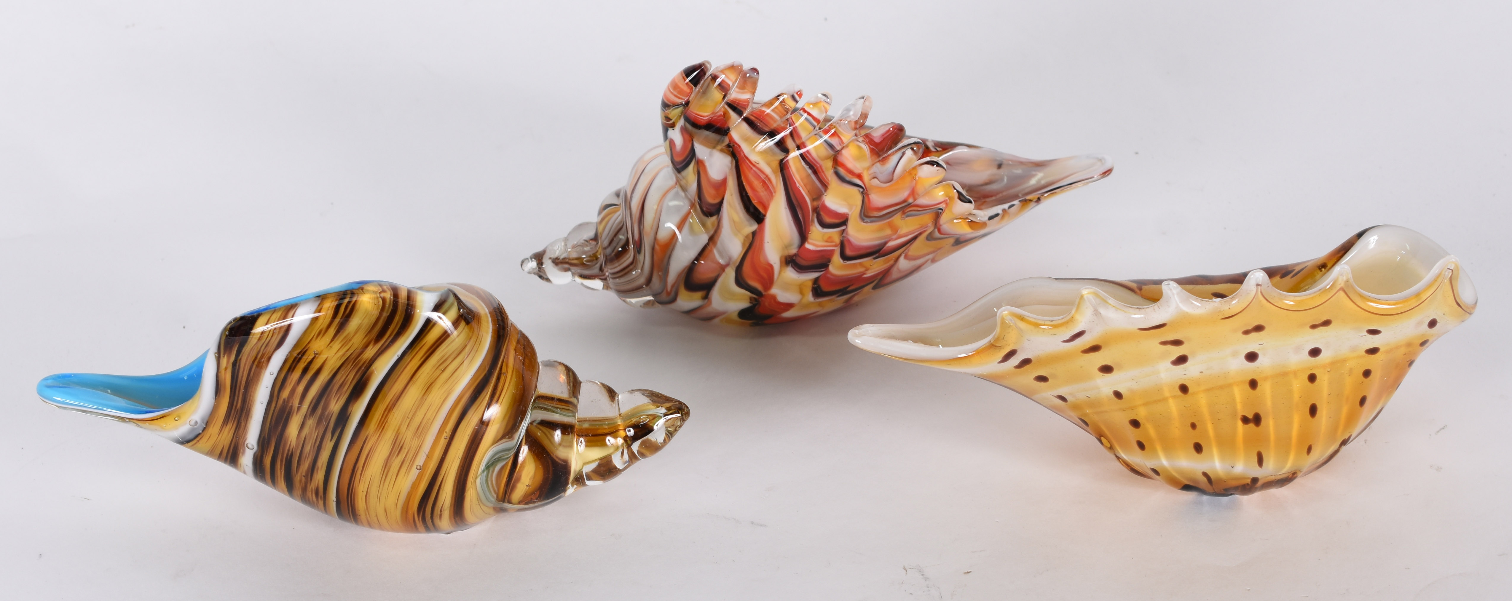 Três conchas de Murano. - foto 3 de 4