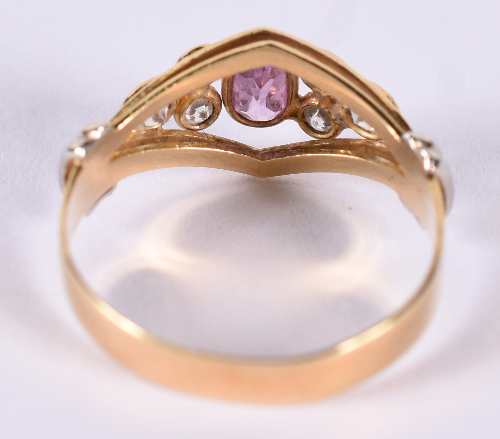 Anel de ouro 18 k com brilhante e turmalina rosa. Aro 15 (Por questão... - foto 3 de 5