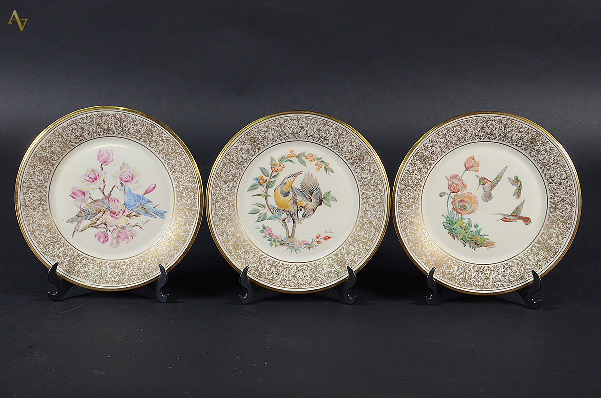 LENOX - Três pratos de porcelana americana da coleção "An annual... - foto 1 de 4